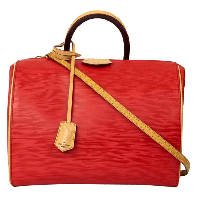 LOUIS VUITTON Doc Shoulder bag in Red Leather
