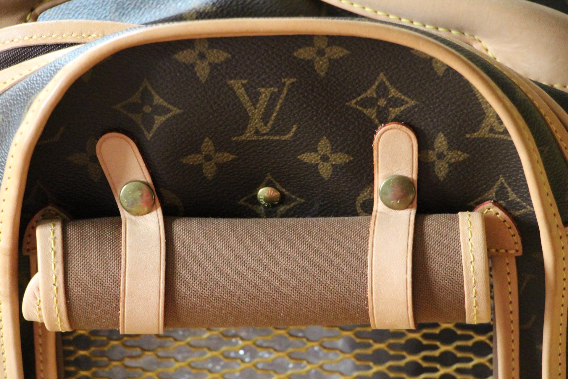 Louis Vuitton Dog Bag 40 cm For Sale 3