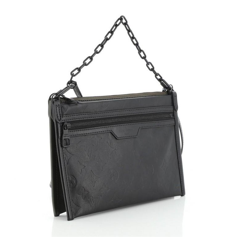 Louis Vuitton Monogram Shadow Sprinter Messenger - Black Messenger Bags,  Bags - LOU683284