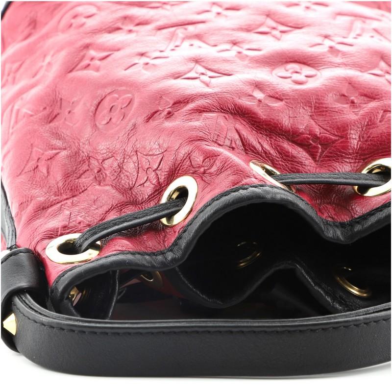 Louis Vuitton Double Jeu Neo Noe Tasche aus geprägtem Leder mit Monogramm 3