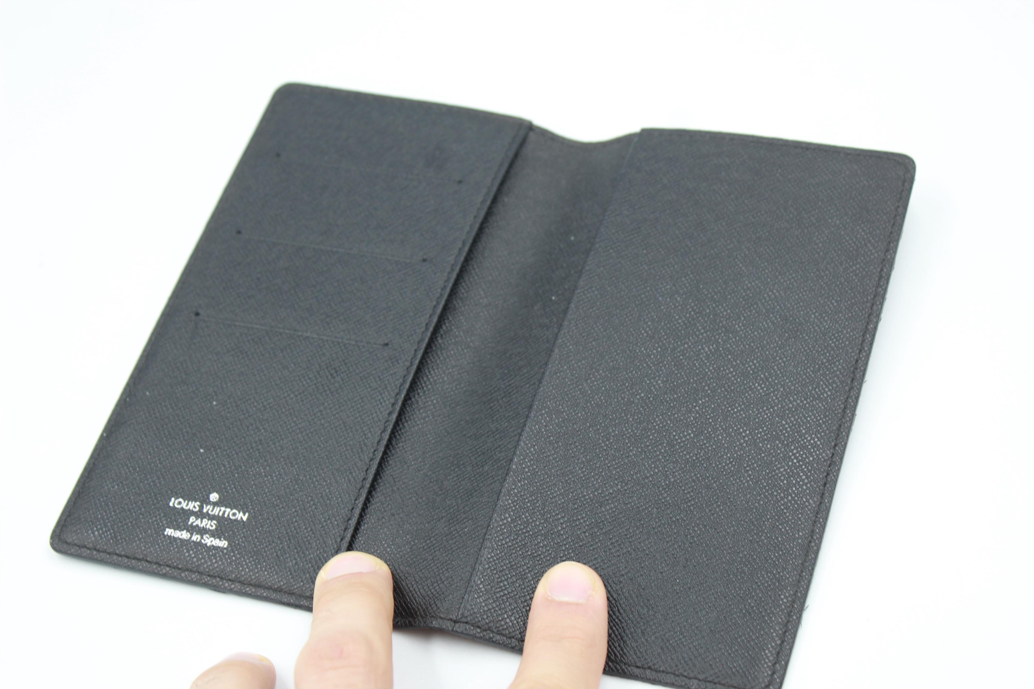 Gray Louis Vuitton Double Wallet in damier monogram For Sale