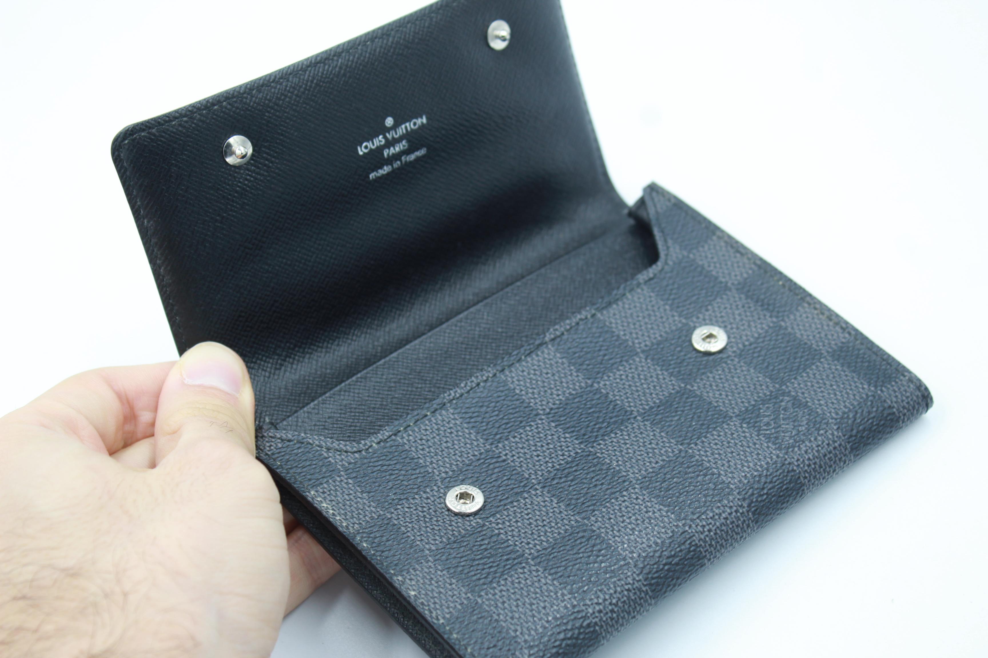 Women's or Men's Louis Vuitton Double Wallet in damier monogram For Sale
