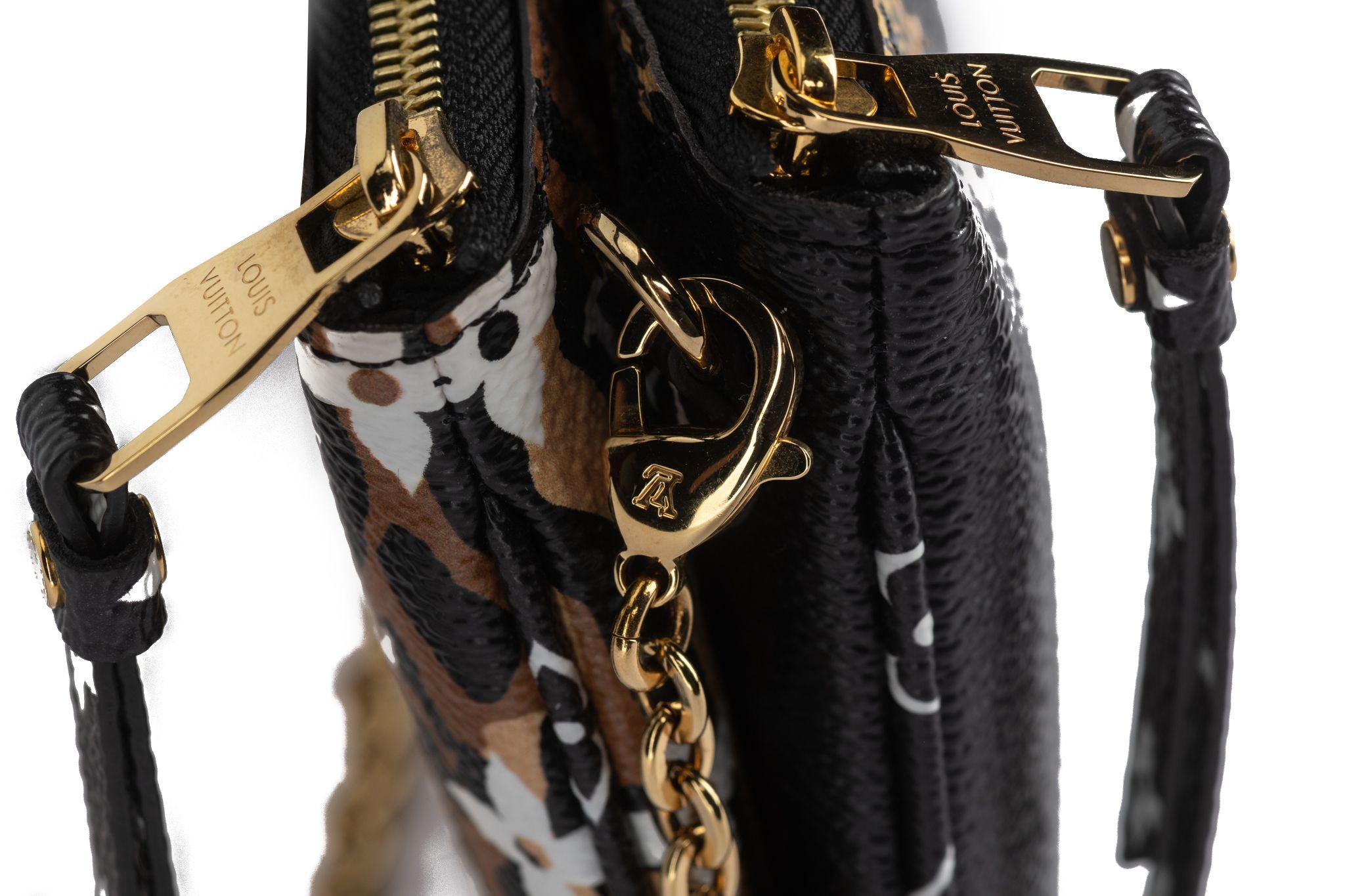 Louis Vuitton Double Zip Pochette Jungle For Sale 5