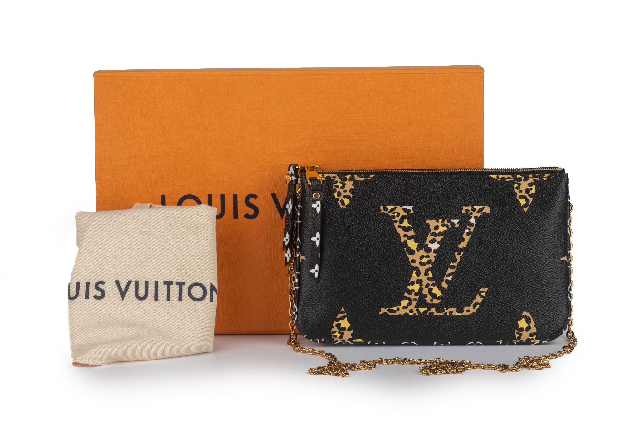 Louis Vuitton Double Zip Pochette Jungle For Sale 11