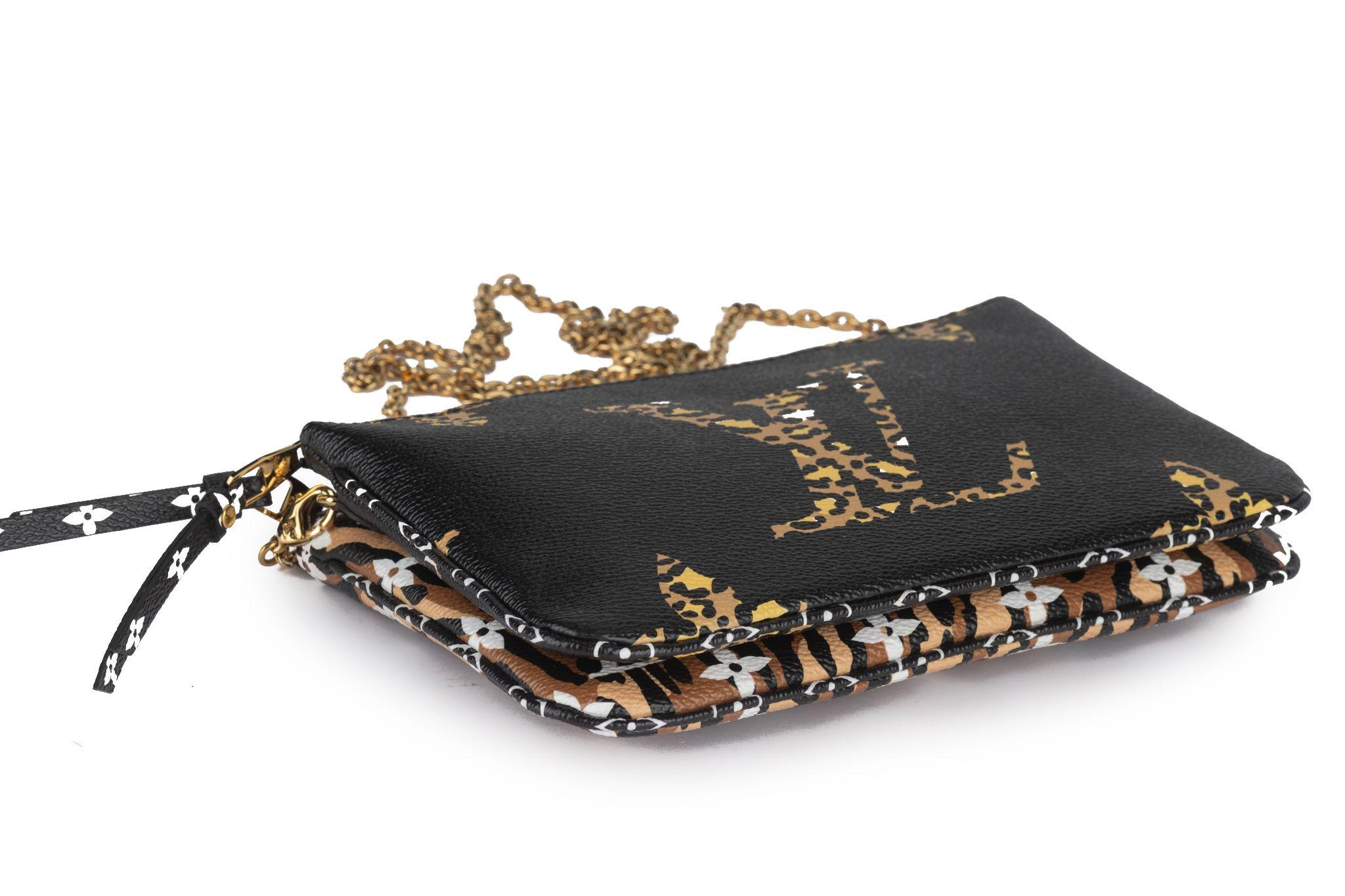 Louis Vuitton Double Zip Pochette Jungle For Sale 1