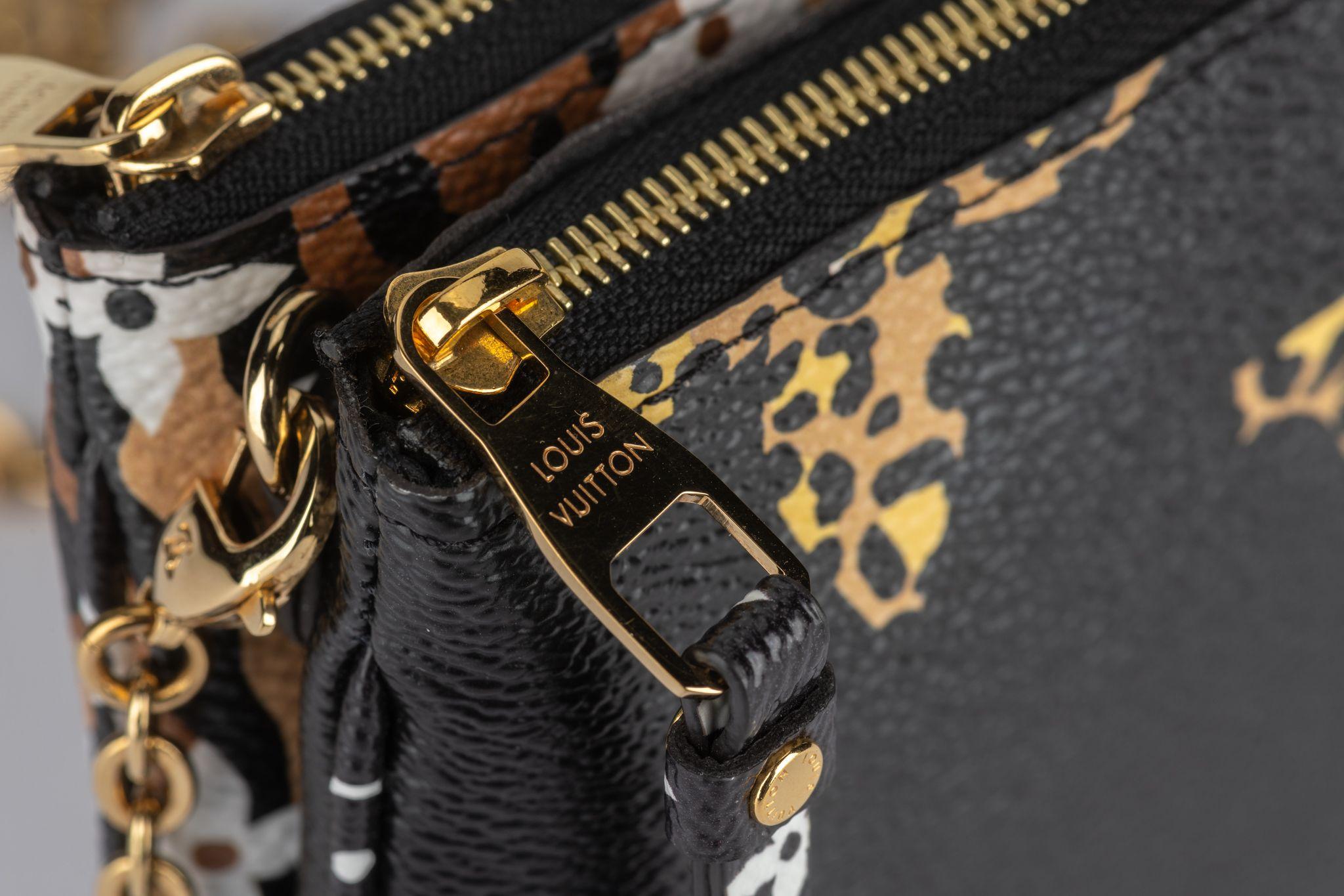 Louis Vuitton Double Zip Pochette Jungle For Sale 4