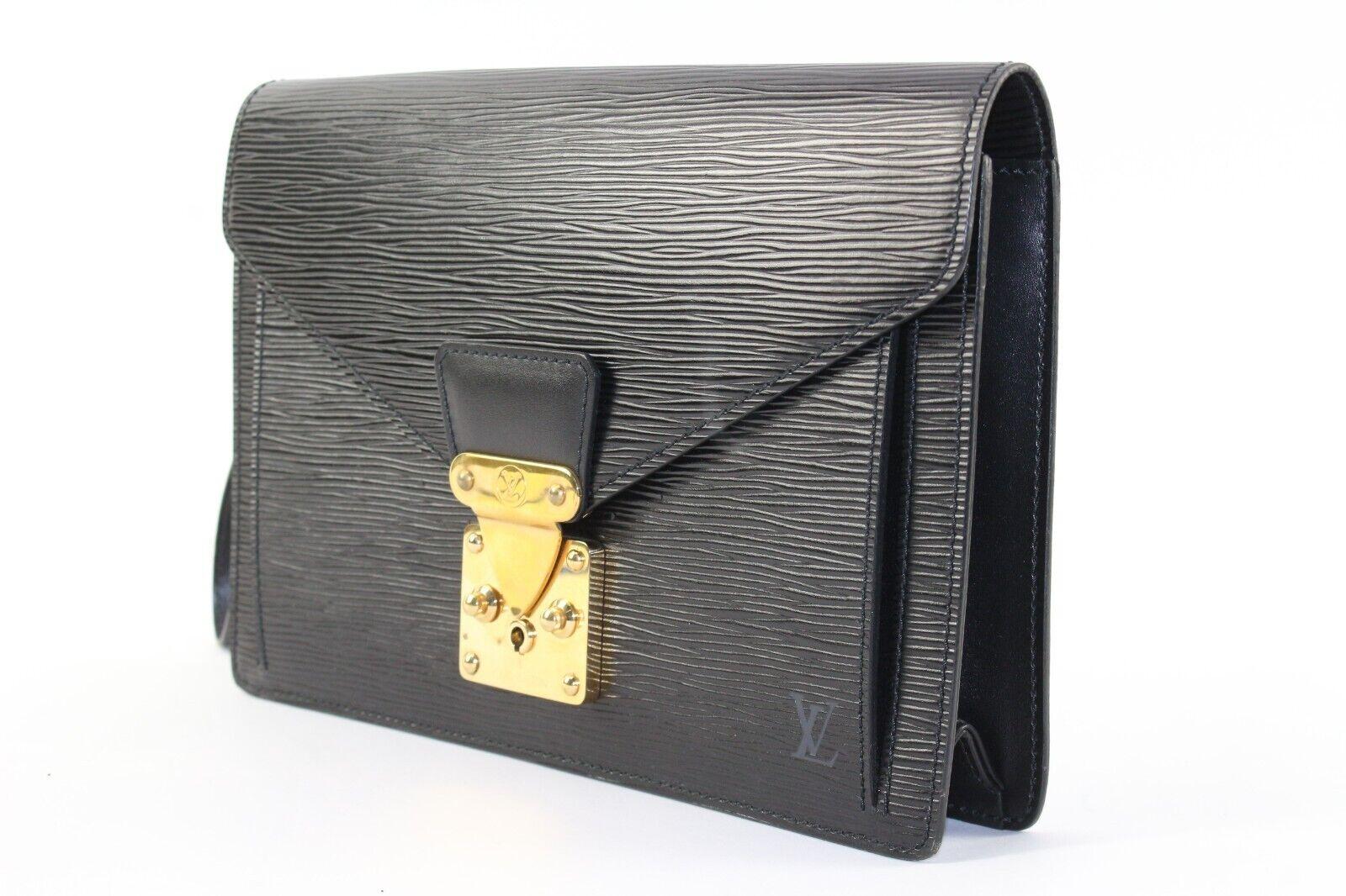 Louis Vuitton Dragonne Pouch Black Leather Epi Leather 3LV1226K 8