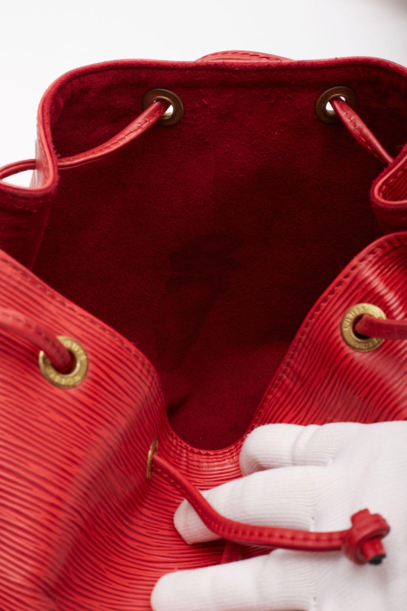 Louis Vuitton Drawstring Red Epi Petit Noe Bag 4