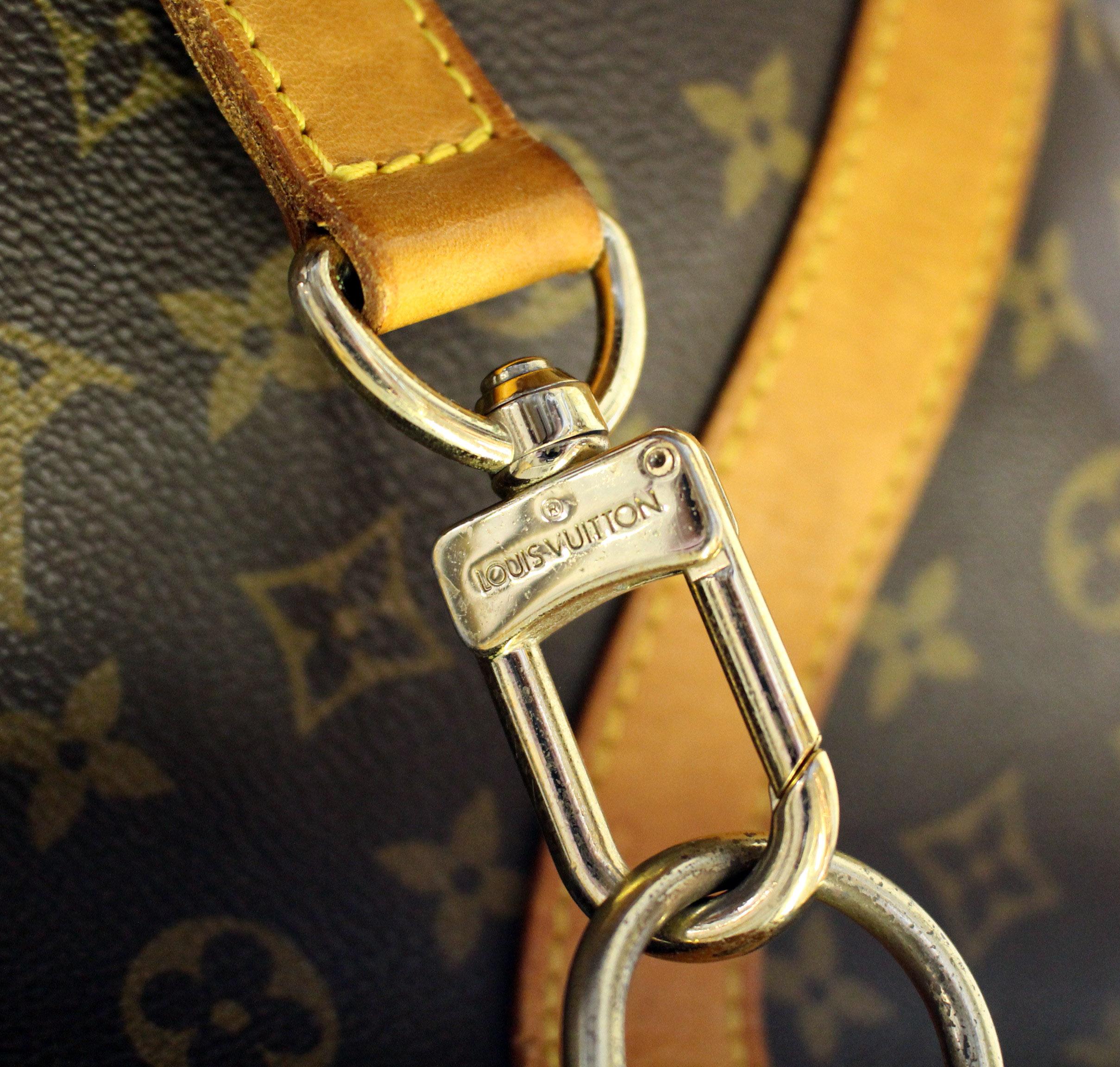 Louis Vuitton Duffle Bag For Sale 4