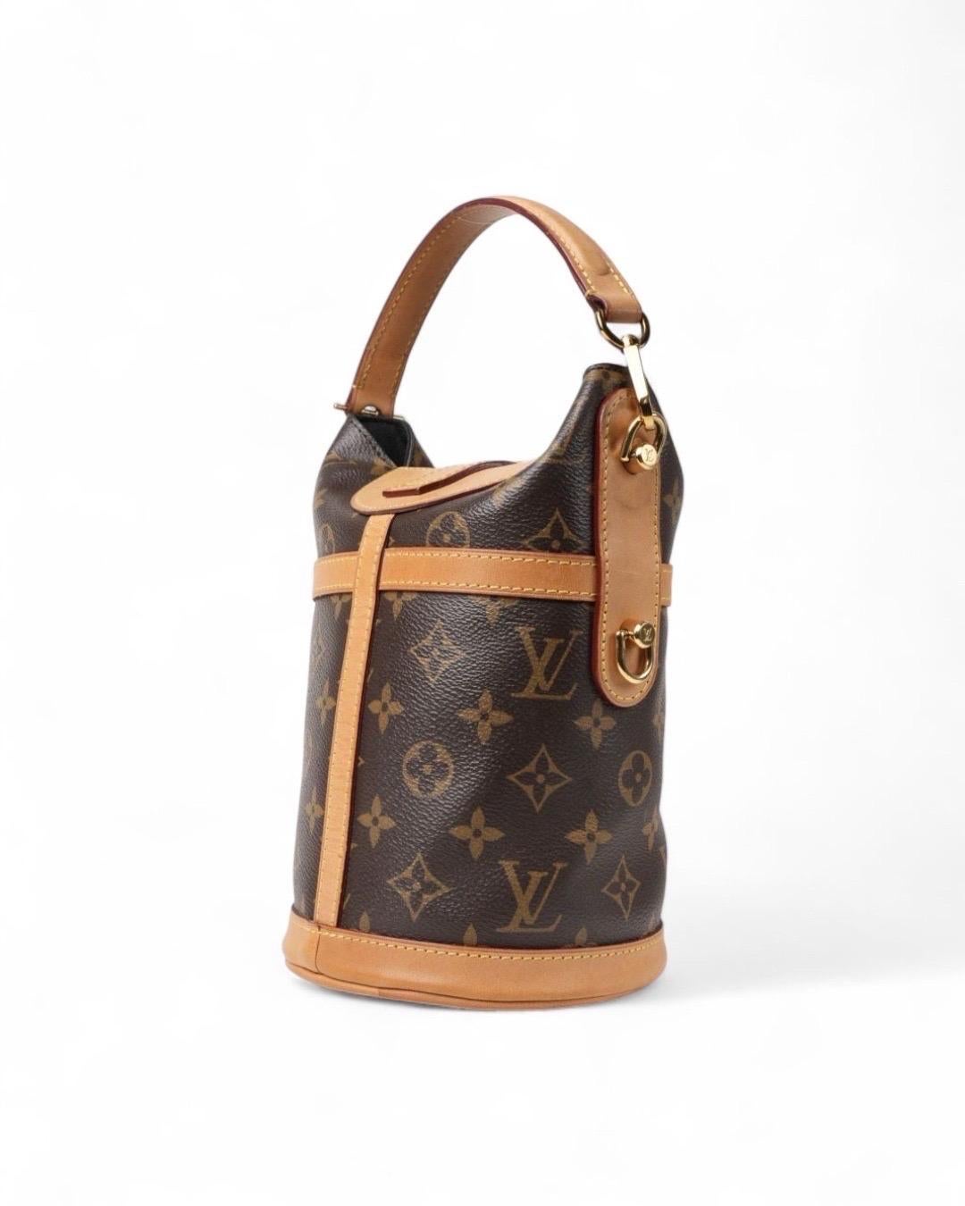 Louis Vuitton Duffle Bucket PM Monogram For Sale 2