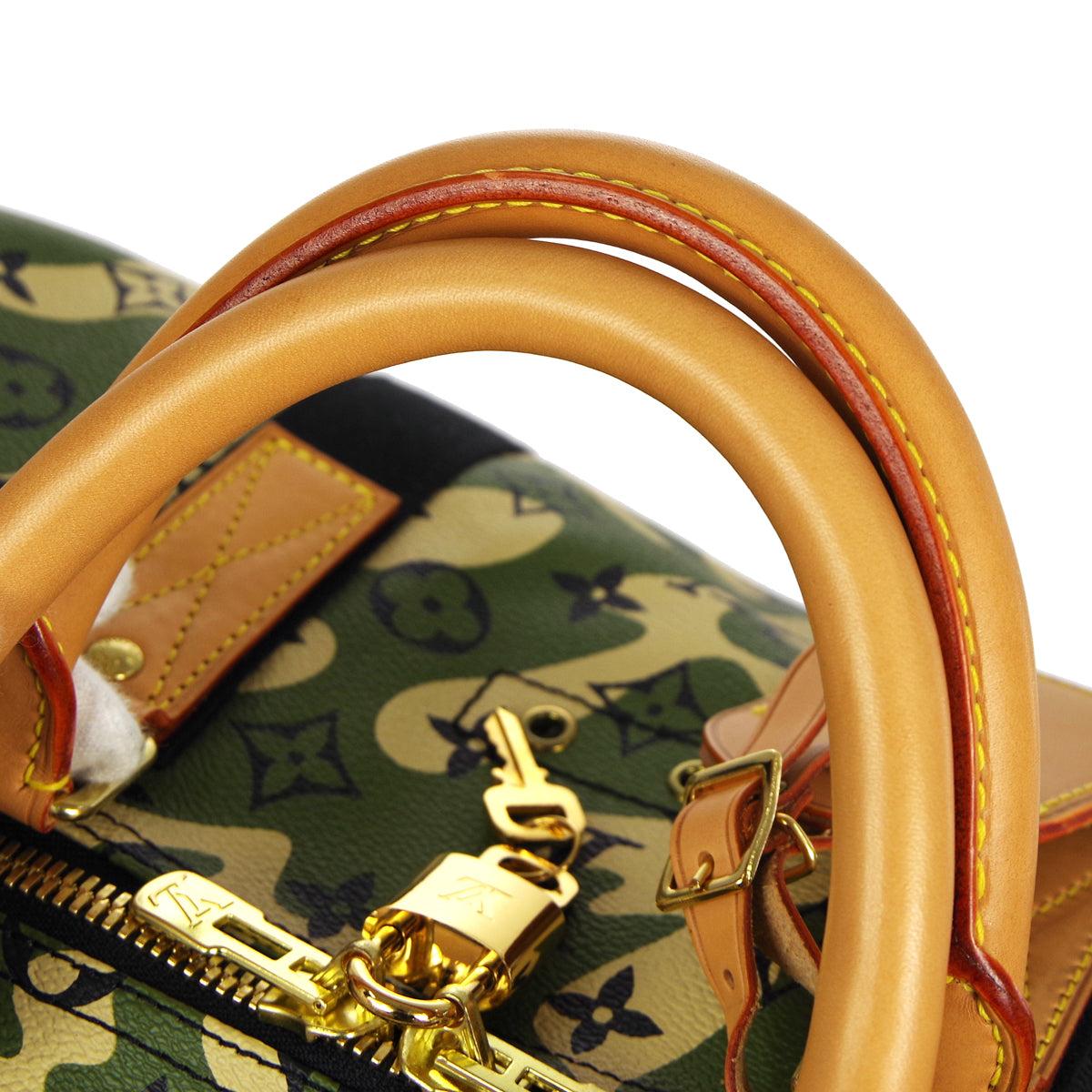Louis Vuitton Duffle Keepall Bandouliere 55 Handbag Monogramouflage For Sale 2