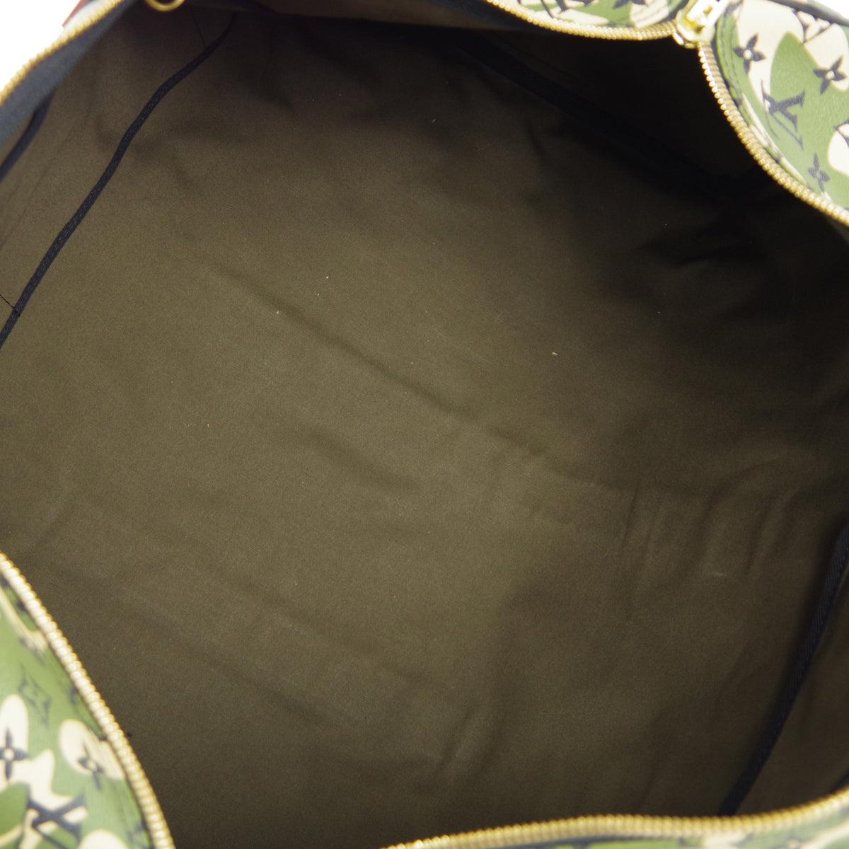 Louis Vuitton Duffle Keepall Bandouliere 55 Handbag Monogramouflage For Sale 4