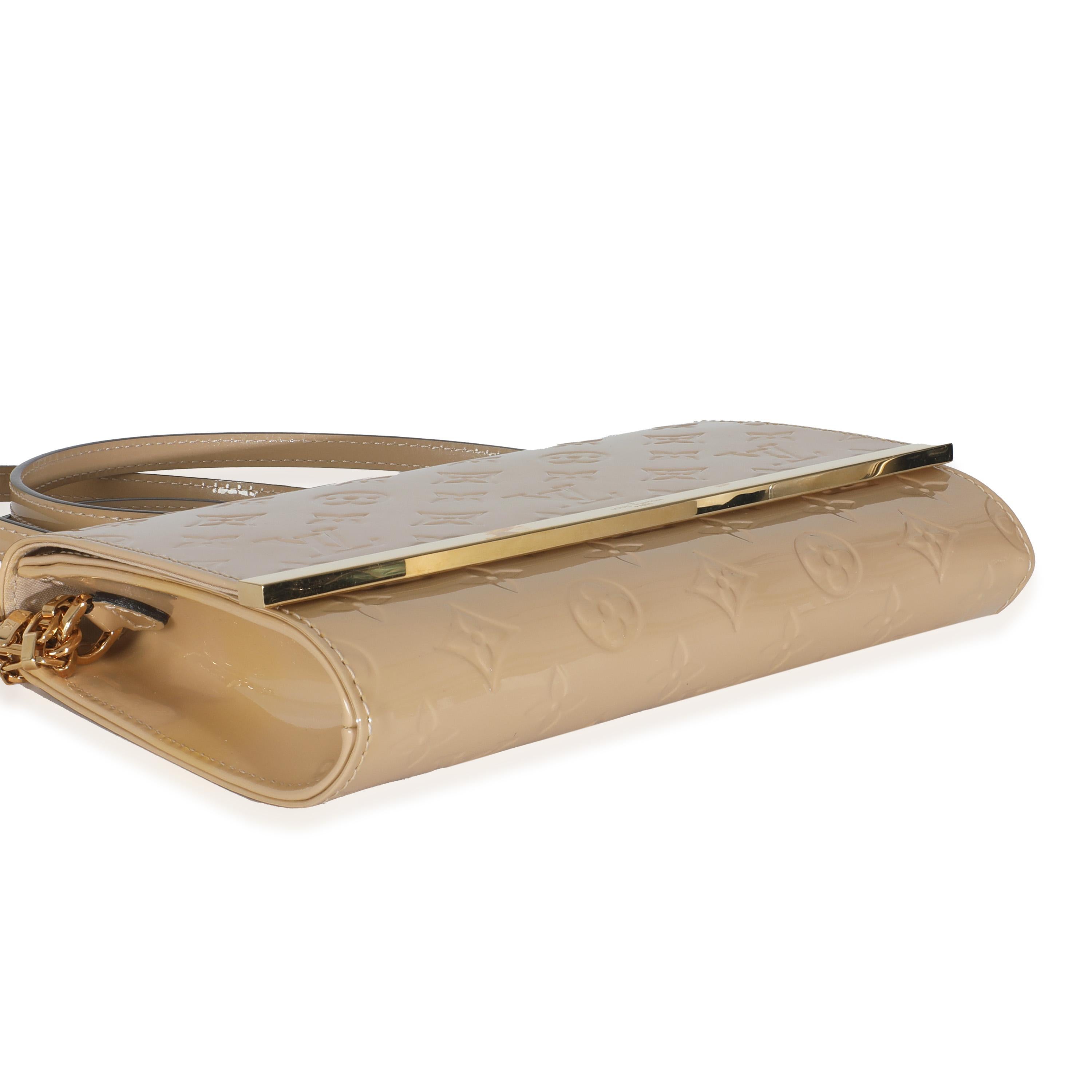 Pochette Monogram Vernis Ana de Louis Vuitton Dune en vente 1