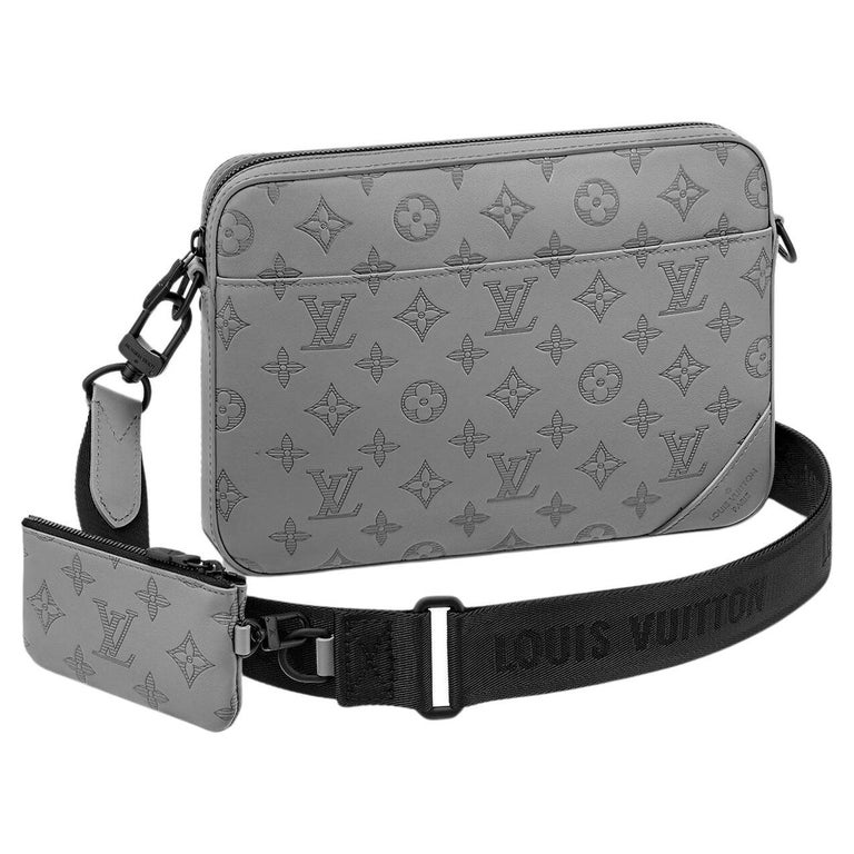 Louis Vuitton Duo messenger bag For Sale at 1stDibs
