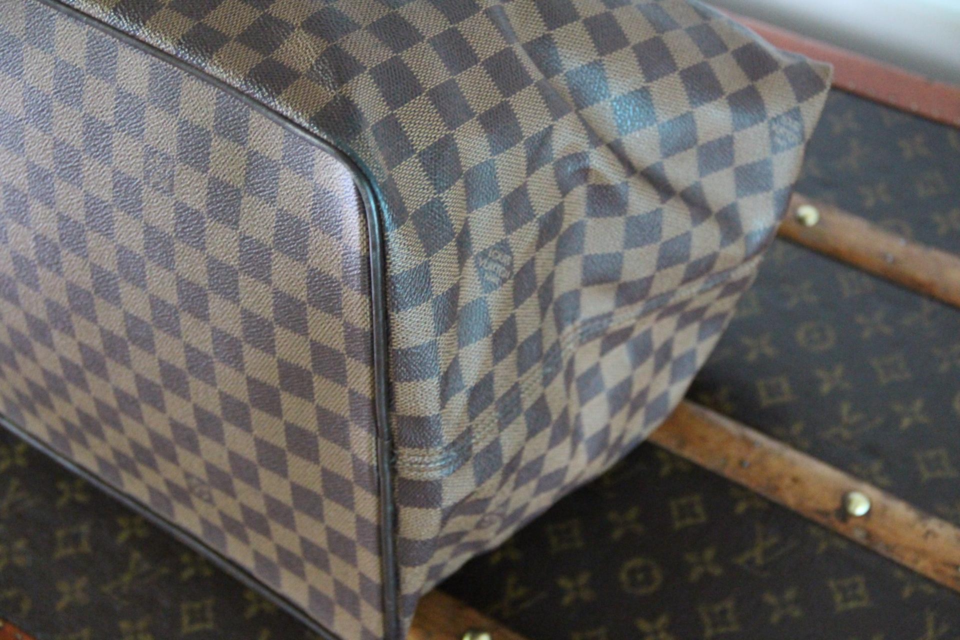 Borsa da viaggio grande in tela Louis Vuitton Ebene Damier in vendita 6