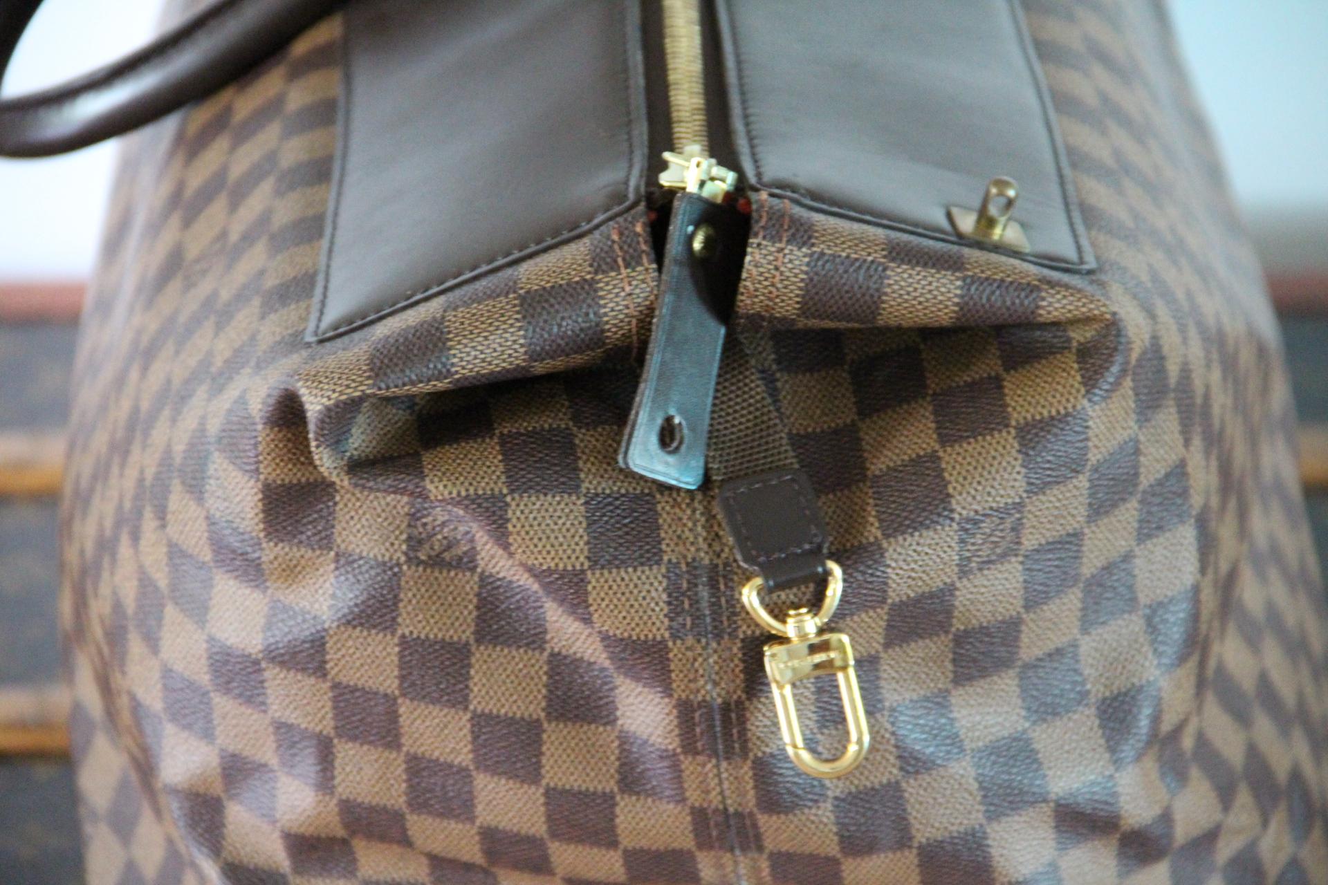 Borsa da viaggio grande in tela Louis Vuitton Ebene Damier in vendita 1