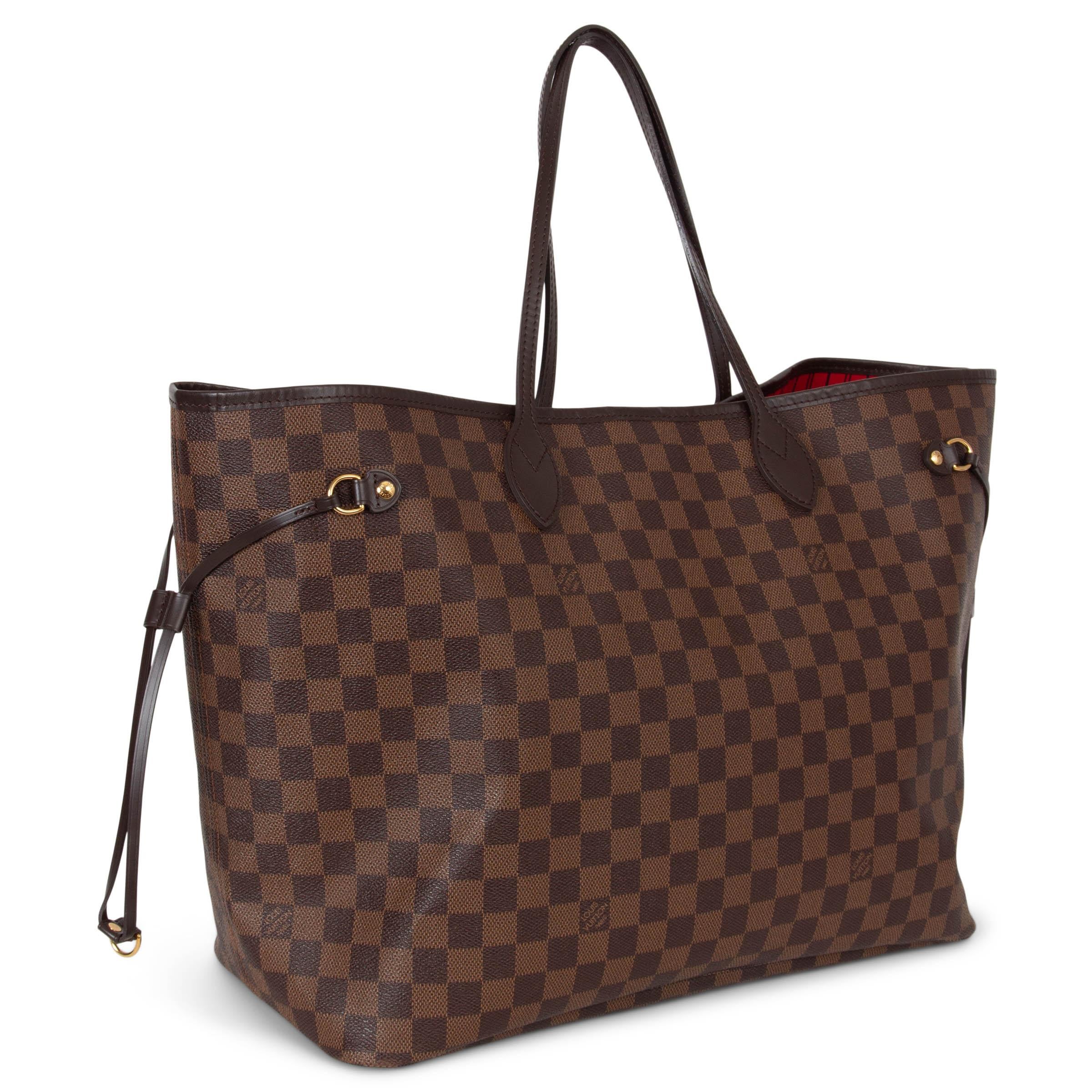 The 100% authentic Louis Vuitton Neverfull GM tote combines timeless design with signature heritage details. Expertly crafted from elegant Damier Ebene canvas with natural cowhide trim, this iconic bag offers an ultra-roomy interior without feeling