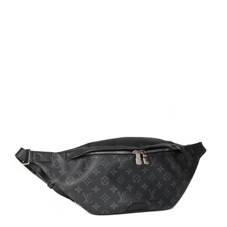 Pre-owned Louis Vuitton 2019 Monogram Eclipse Discovery Bum Bag In Black