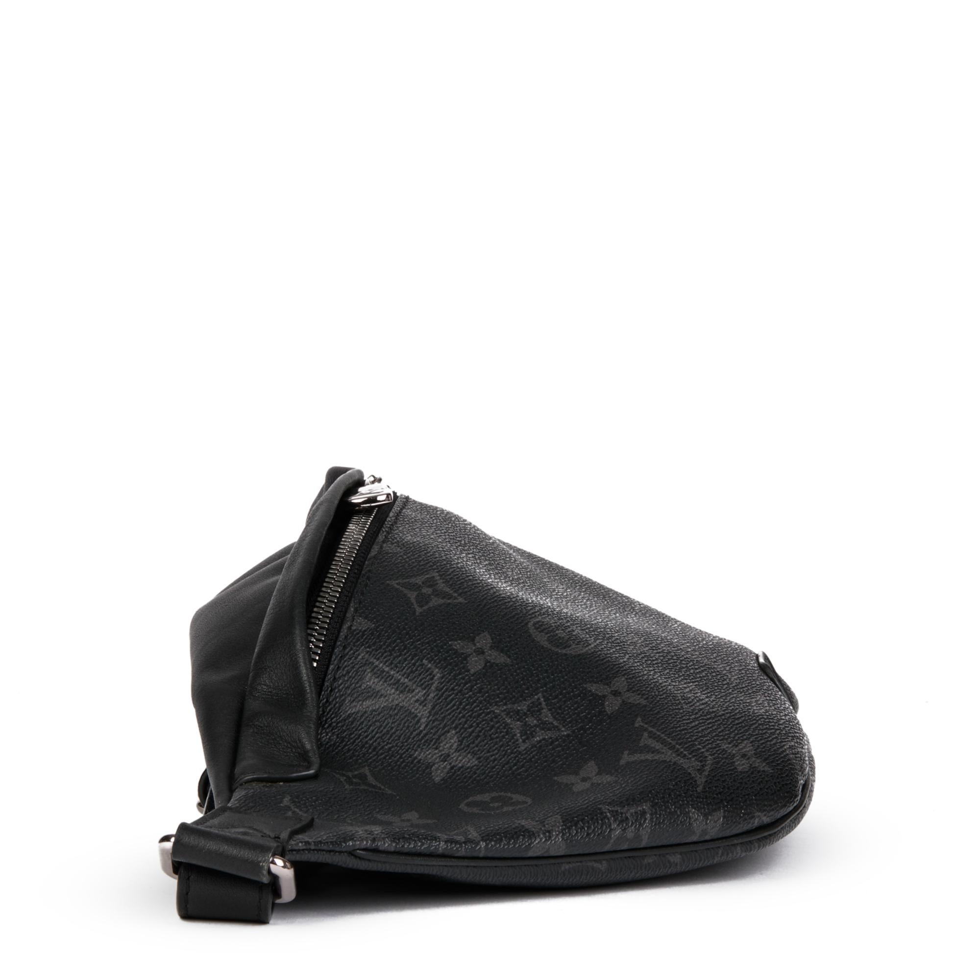 Black LOUIS VUITTON Eclipse Monogram Canvas & Calfskin Leather Discovery PM Bumbag