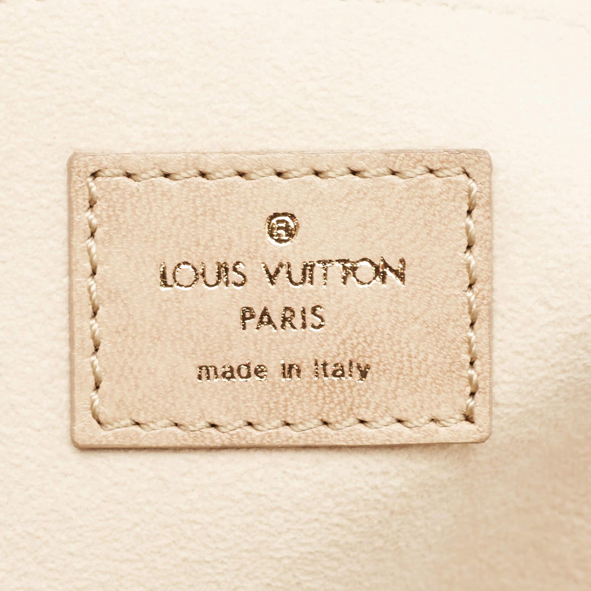 Louis Vuitton Ecru Monogram Leather Limited Edition Olympe Nimbus GM Bag For Sale 4