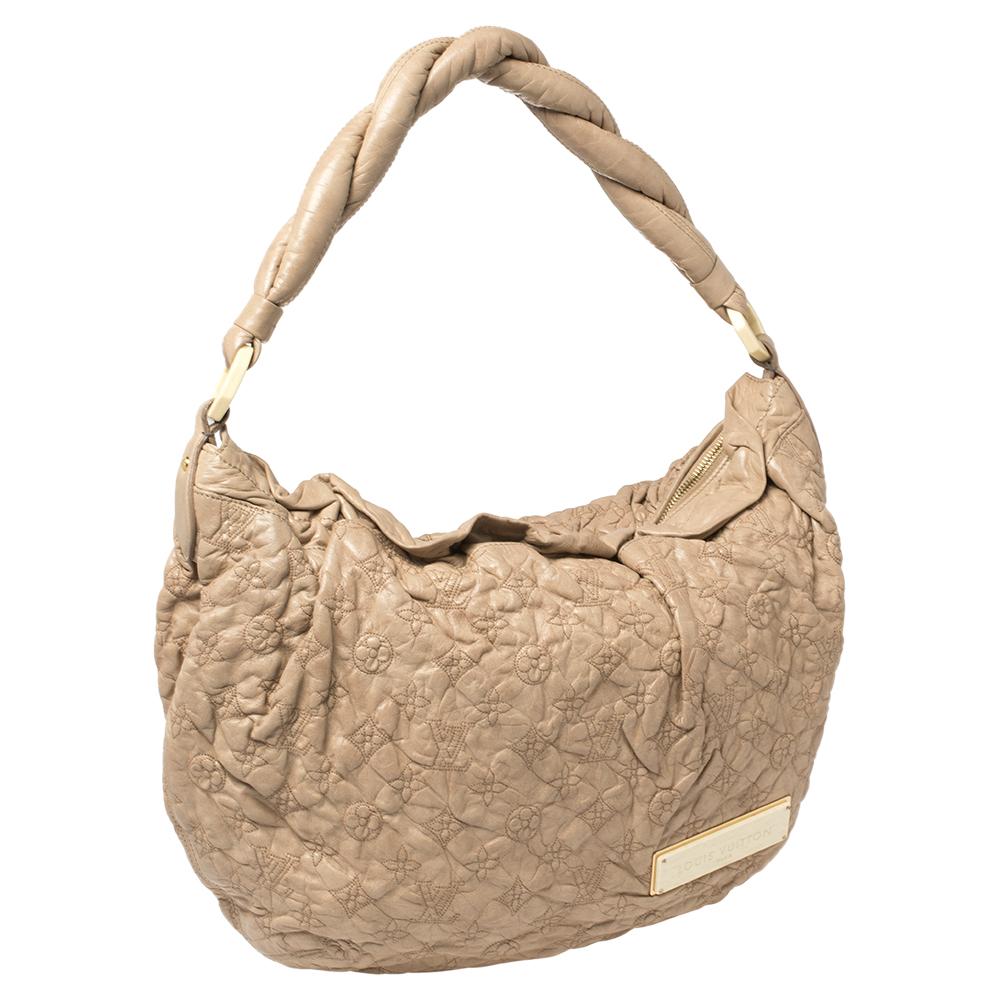Louis Vuitton Ecru Monogram Leather Limited Edition Olympe Nimbus PM Bag In Good Condition In Dubai, Al Qouz 2