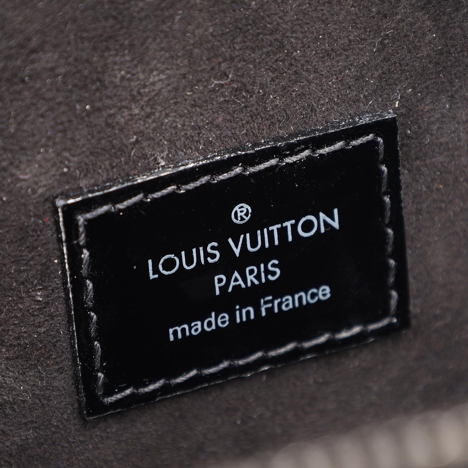 LOUIS VUITTON Electric Epi Pont-Neuf GM Charol Negro en venta 10