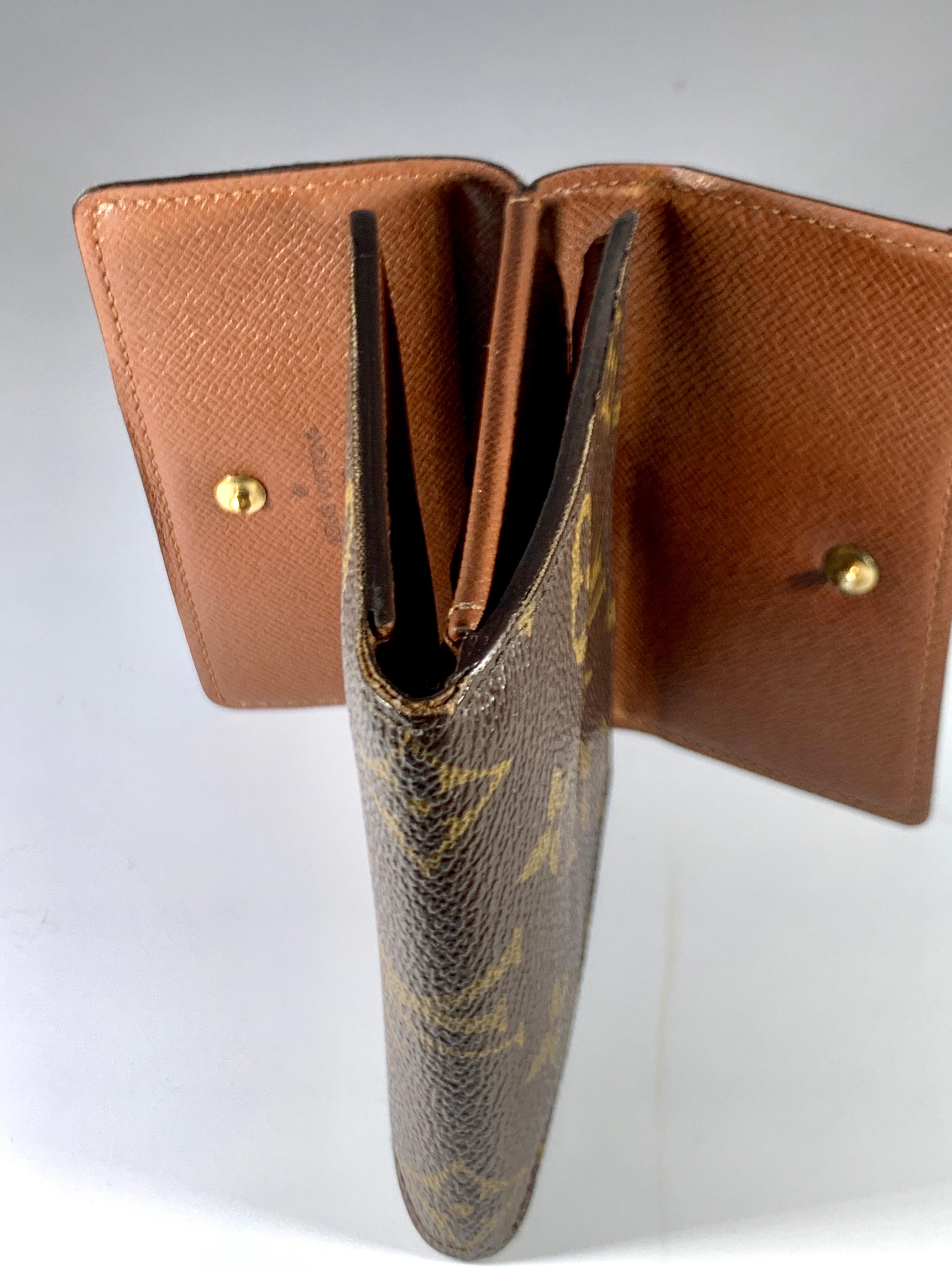 LOUIS VUITTON   Elise Portefeuille  Marco  Browns Monogram, Trifold  Wallet In Excellent Condition In New York, NY