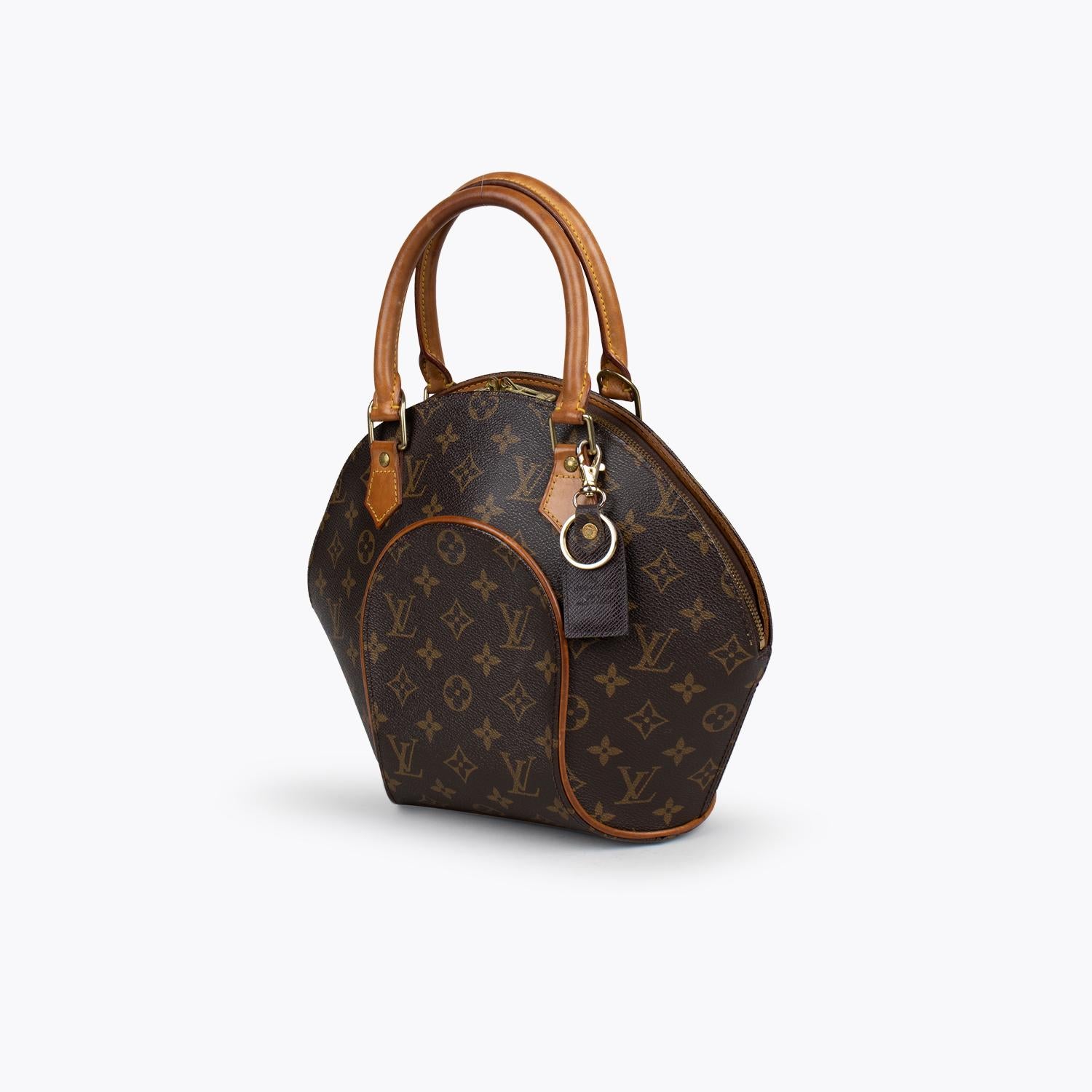Louis Vuitton Ellipse PM Bag In Good Condition In Sundbyberg, SE