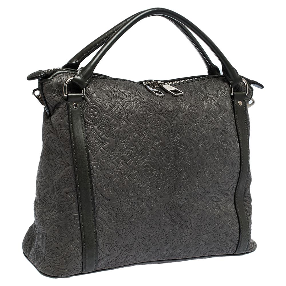 Louis Vuitton Emeraude Monogram Antheia Ixia PM Bag In Fair Condition In Dubai, Al Qouz 2