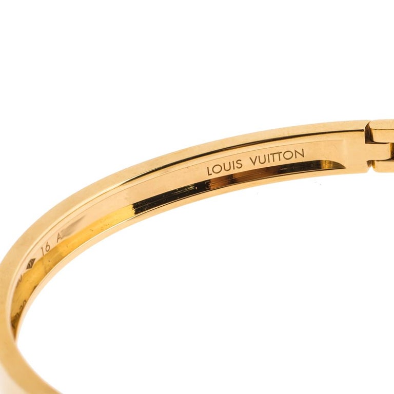 Louis Vuitton Empreinte 18K Yellow Gold Bangle Size Medium 16 at 1stDibs