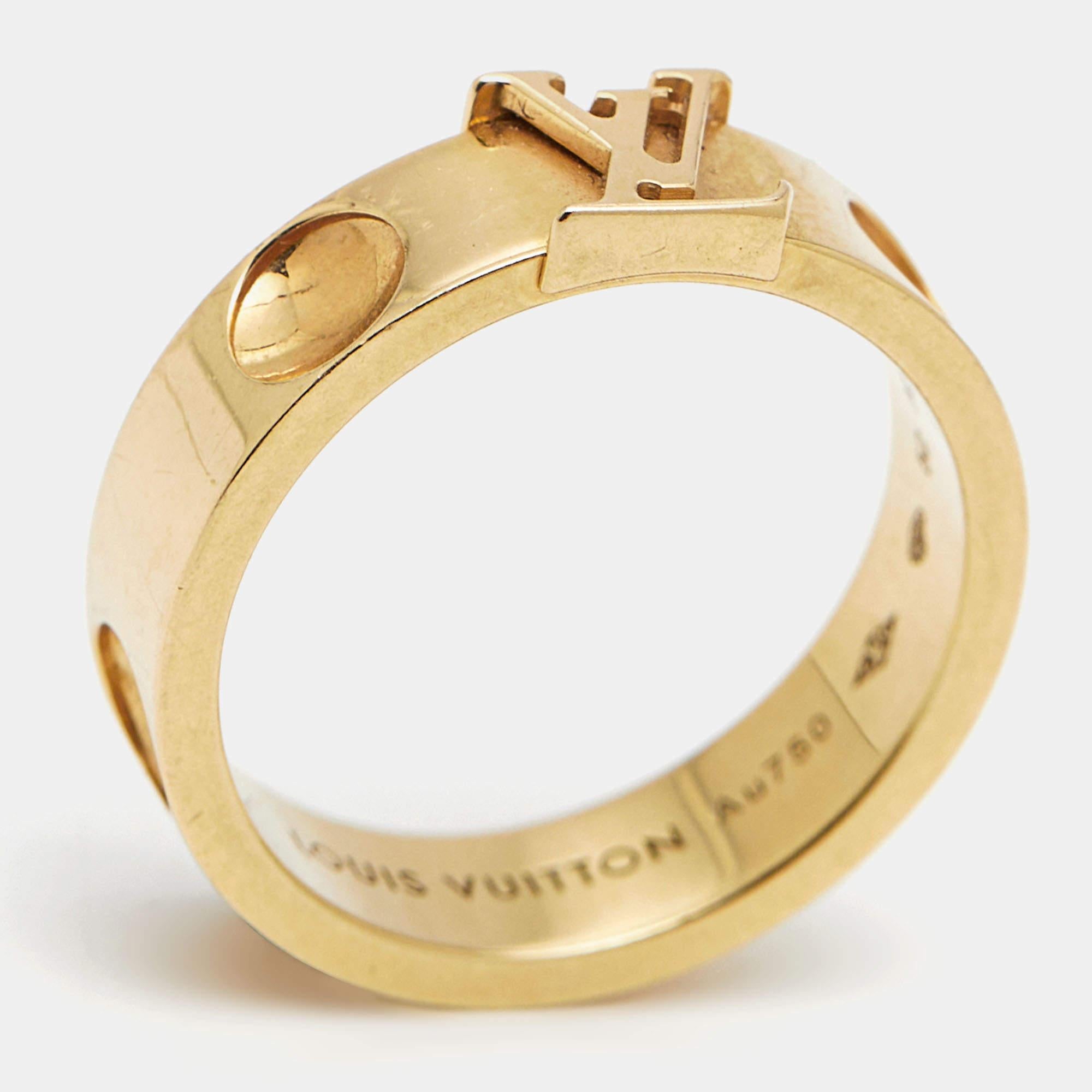 Louis Vuitton Empreinte 18k Yellow Gold Ring Size 52 In Good Condition For Sale In Dubai, Al Qouz 2