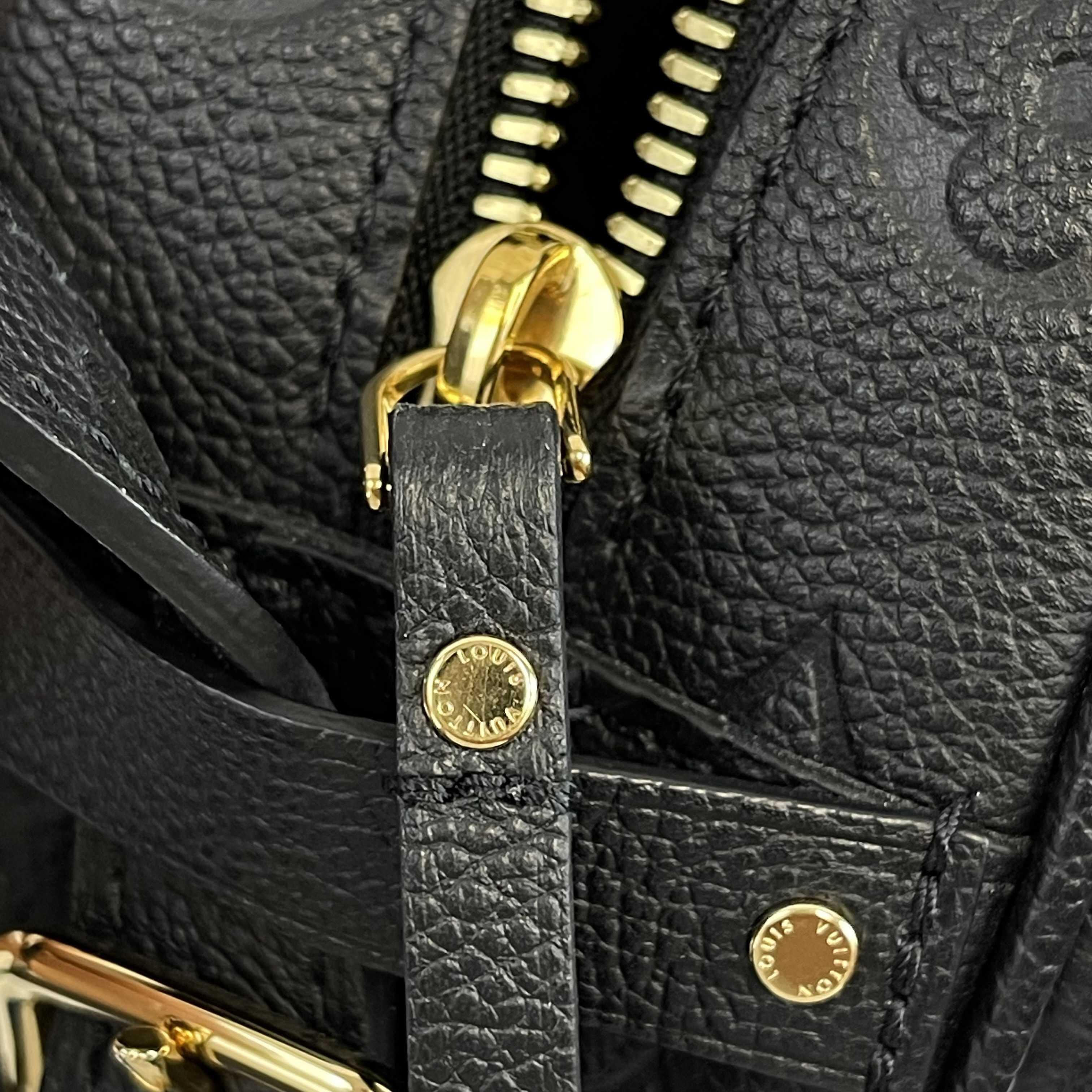 Women's Louis Vuitton - Empreinte Boite Chapeau Souple Black Round Crossbody