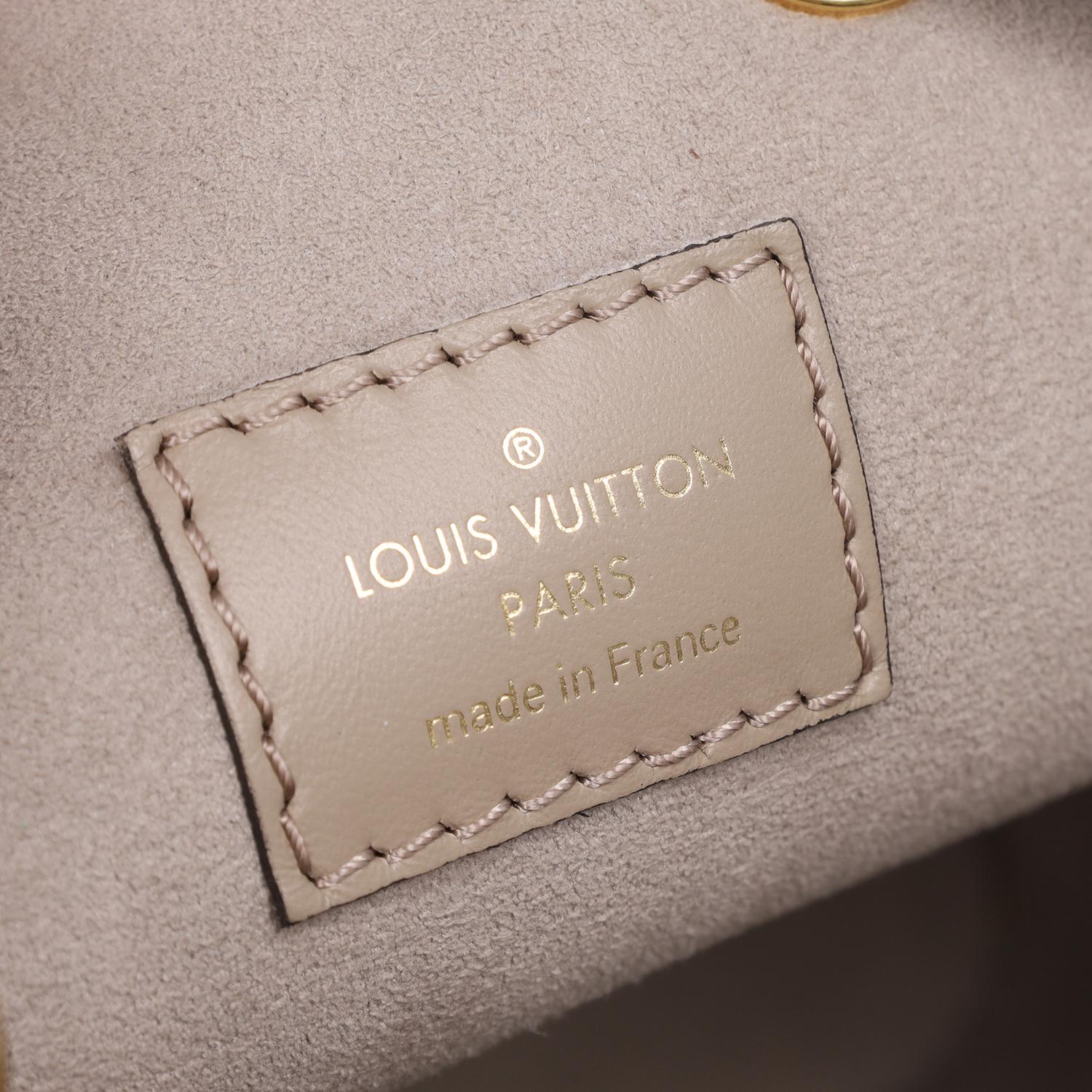 Louis Vuitton Empreinte Monogram Giant NéoNoé MM Tourterelle Creme 9