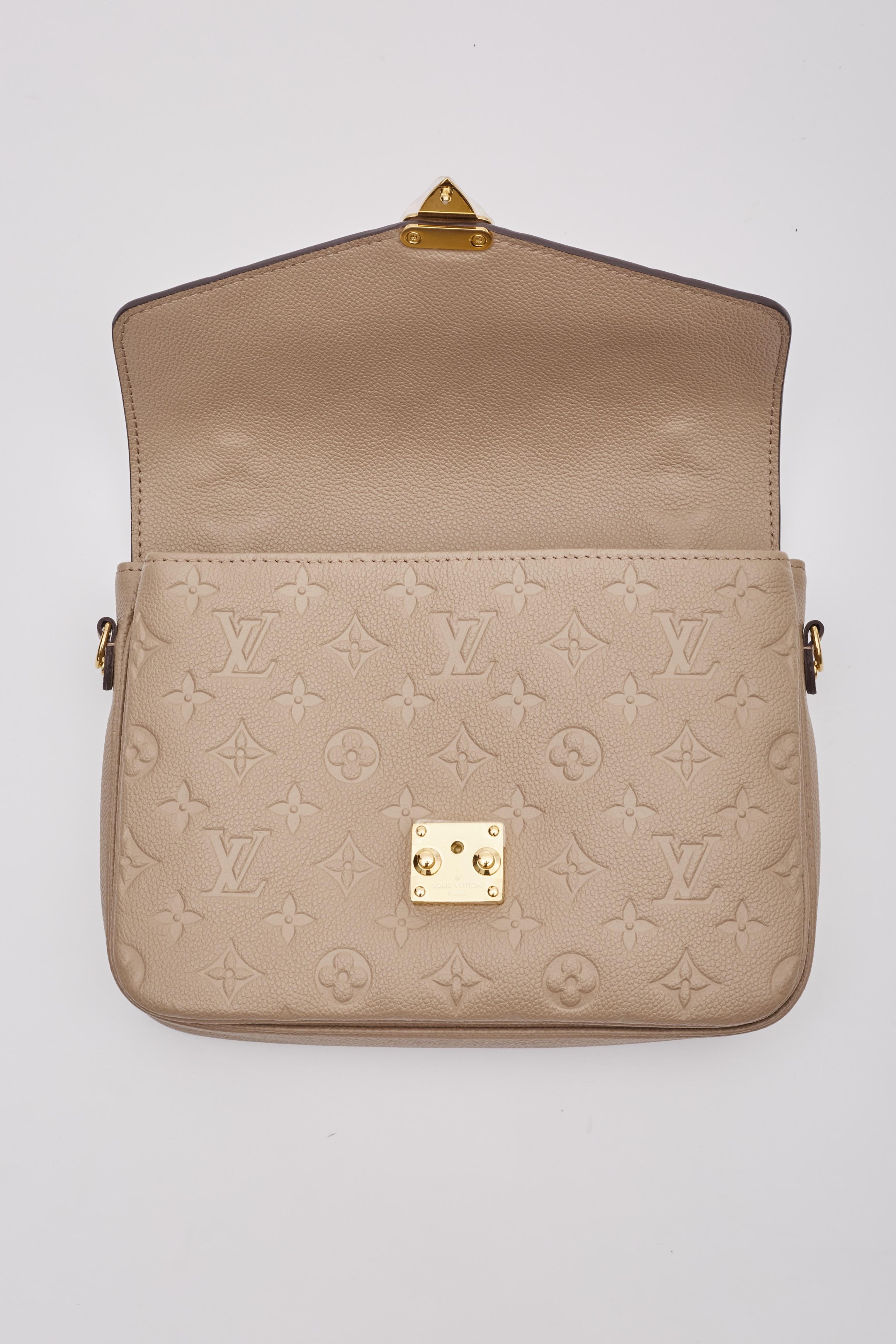 Louis Vuitton Empreinte Tourterelle Pochette Metis Shoulder Bag For Sale 6