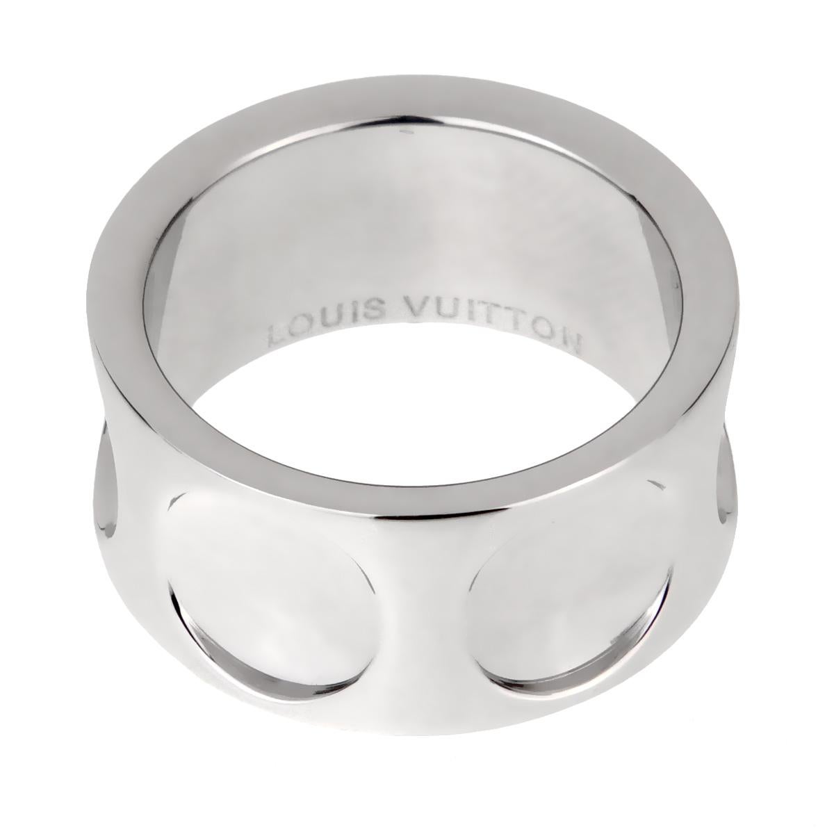 Bague à anneau Louis Vuitton Empreinte en or blanc Unisexe en vente