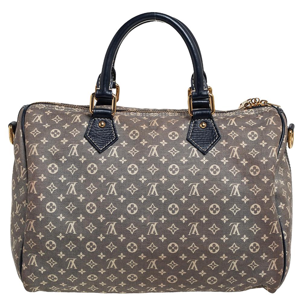 Titled as one of the greatest handbags in the history of luxury fashion, the Speedy from Louis Vuitton was first created for everyday use as a smaller version of their famous Keepall bag. This Speedy comes crafted from Monogram Idylle canvas with