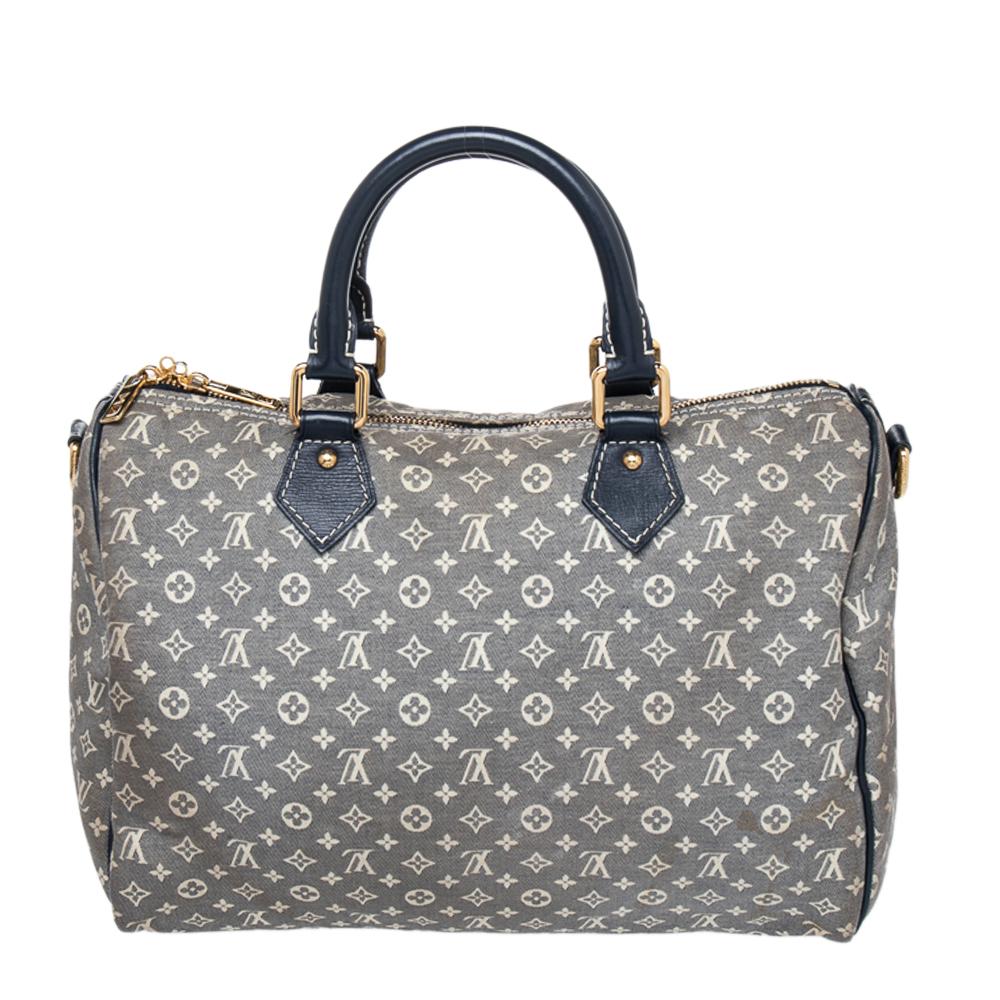 Titled as one of the greatest handbags in the history of luxury fashion, the Speedy from Louis Vuitton was first created for everyday use as a smaller version of their famous Keepall bag. This Speedy comes crafted from Monogram Idylle canvas with