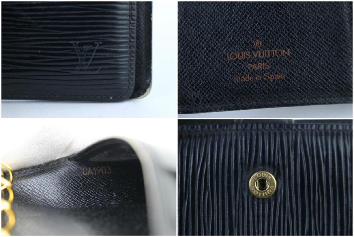 Louis Vuitton Epi Agenda Pm 14lj0120 Black Leather Clutch In Good Condition For Sale In Dix hills, NY