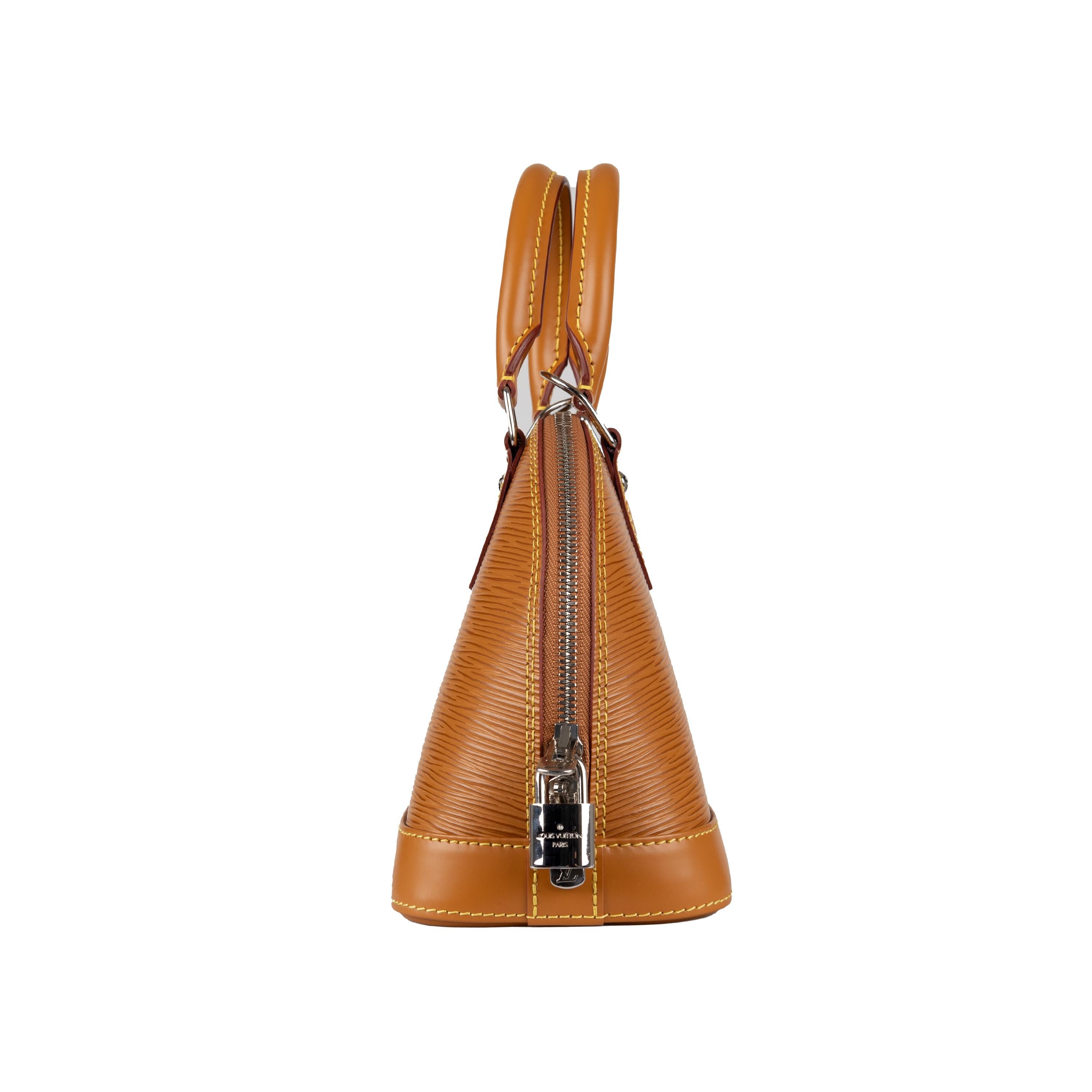 Louis Vuitton Epi Alma BB Handbag For Sale 7