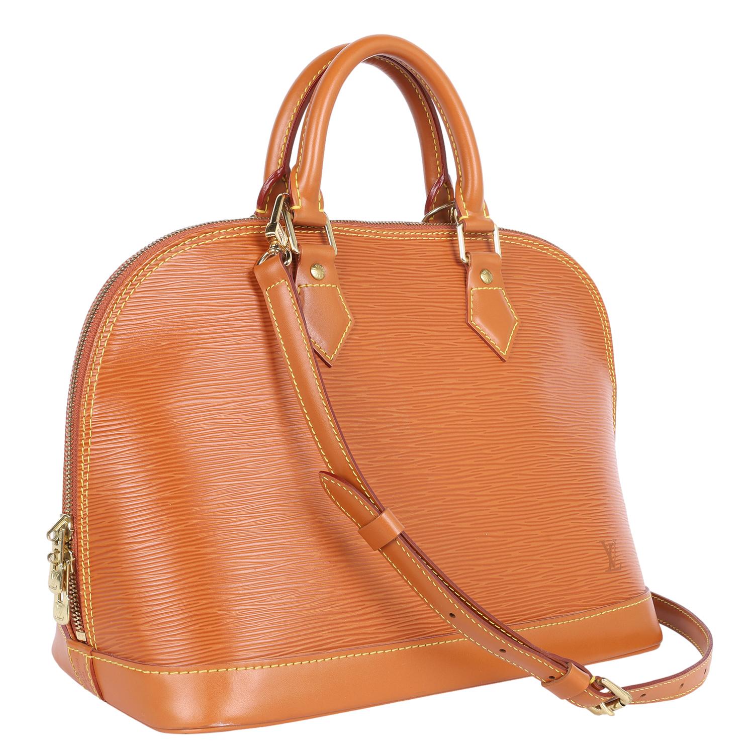 LOUIS VUITTON Epi Alma PM Cipango im Zustand „Gut“ im Angebot in Salt Lake Cty, UT