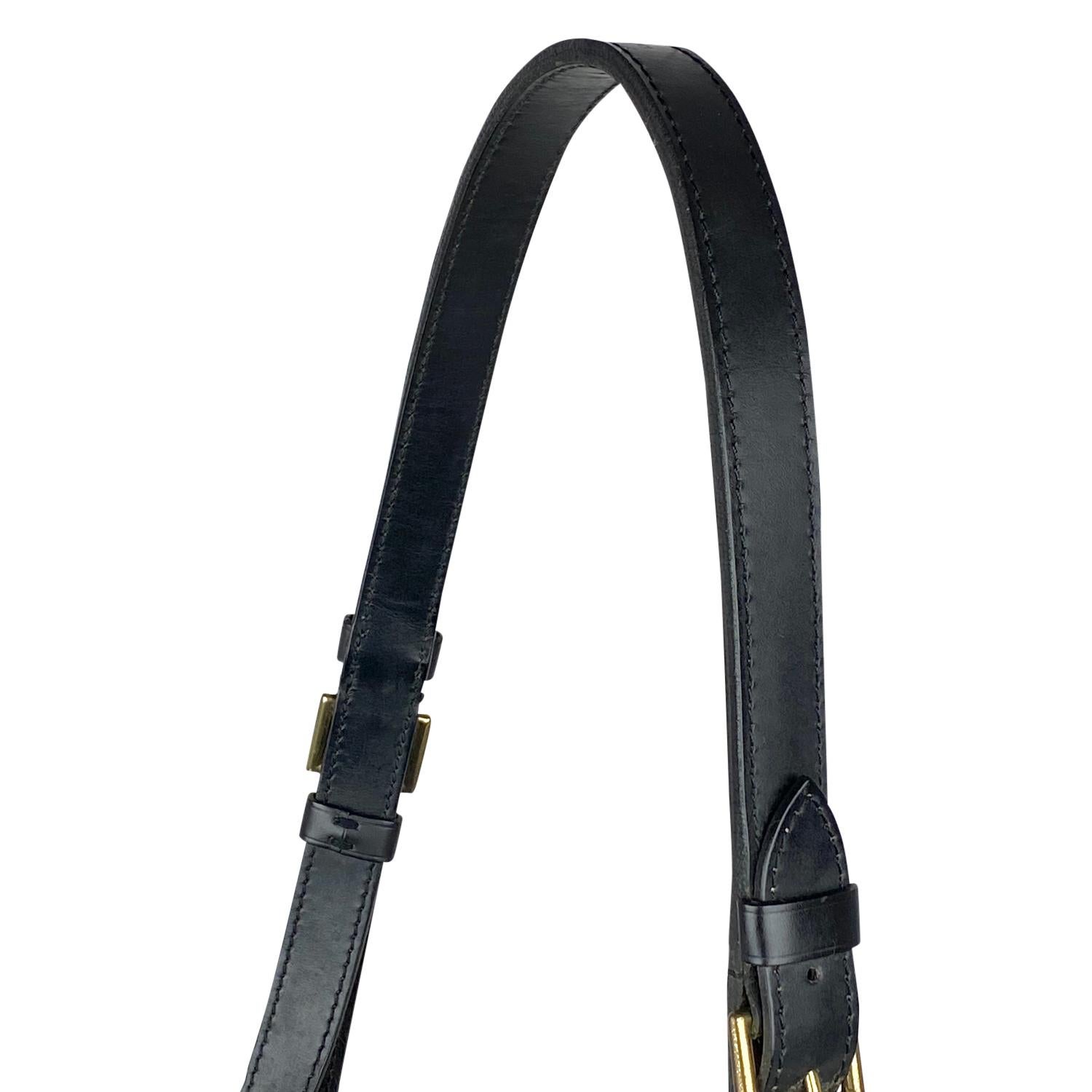Louis Vuitton Epi Black Noé GM Shoulder Bag For Sale 9