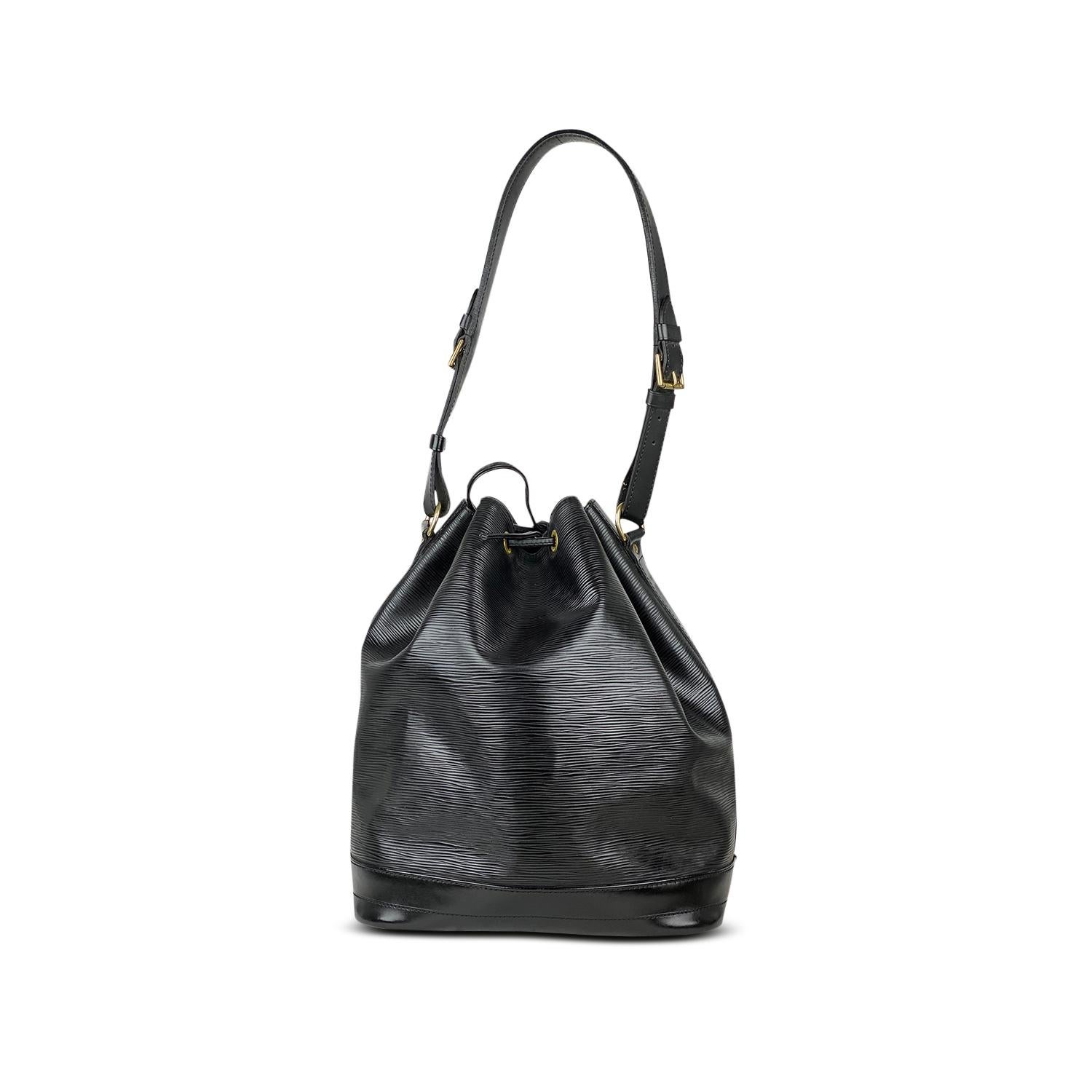 Louis Vuitton Epi Black Noé GM Shoulder Bag In Good Condition For Sale In Sundbyberg, SE