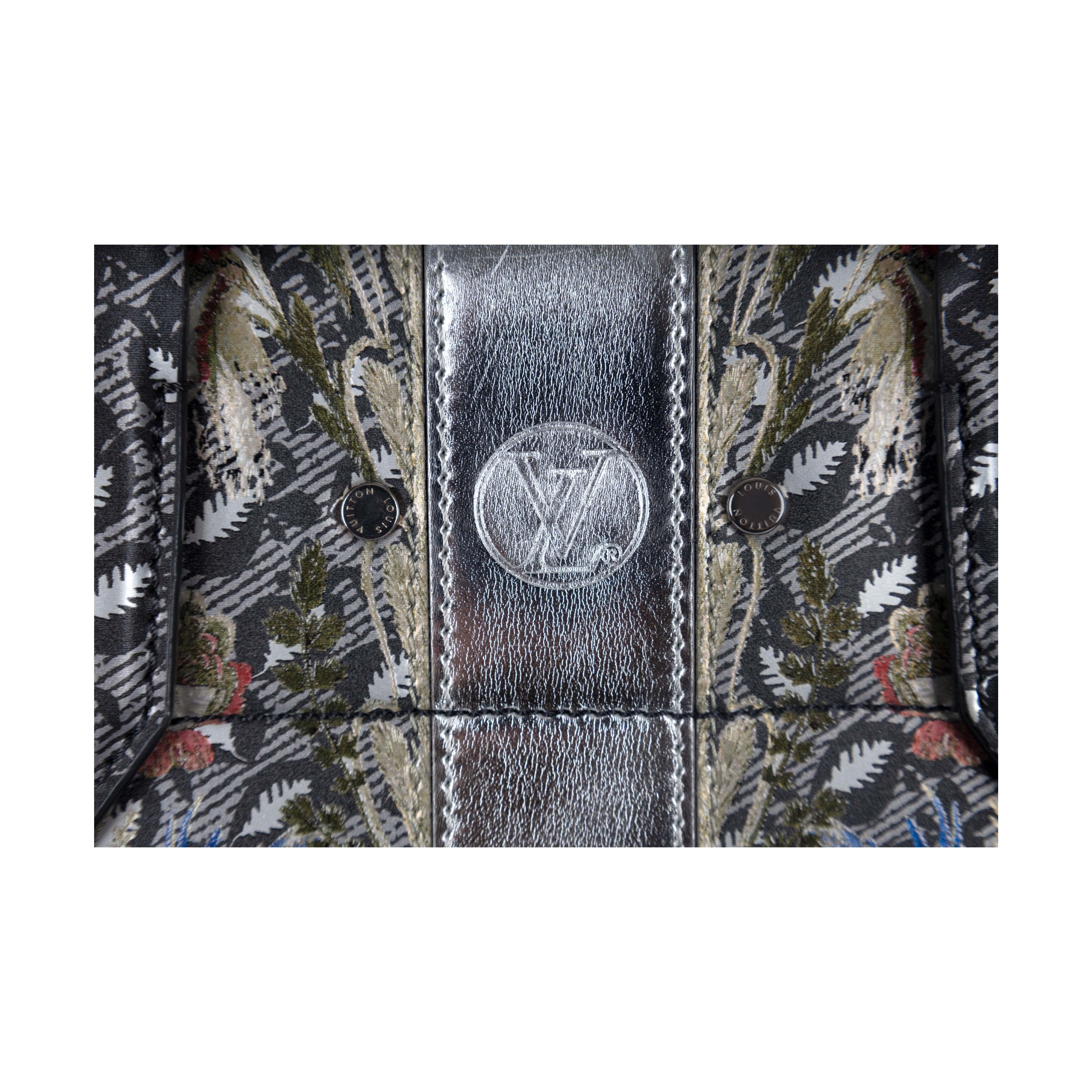 Louis Vuitton Epi Floral City Steamer MM - '10s For Sale 4