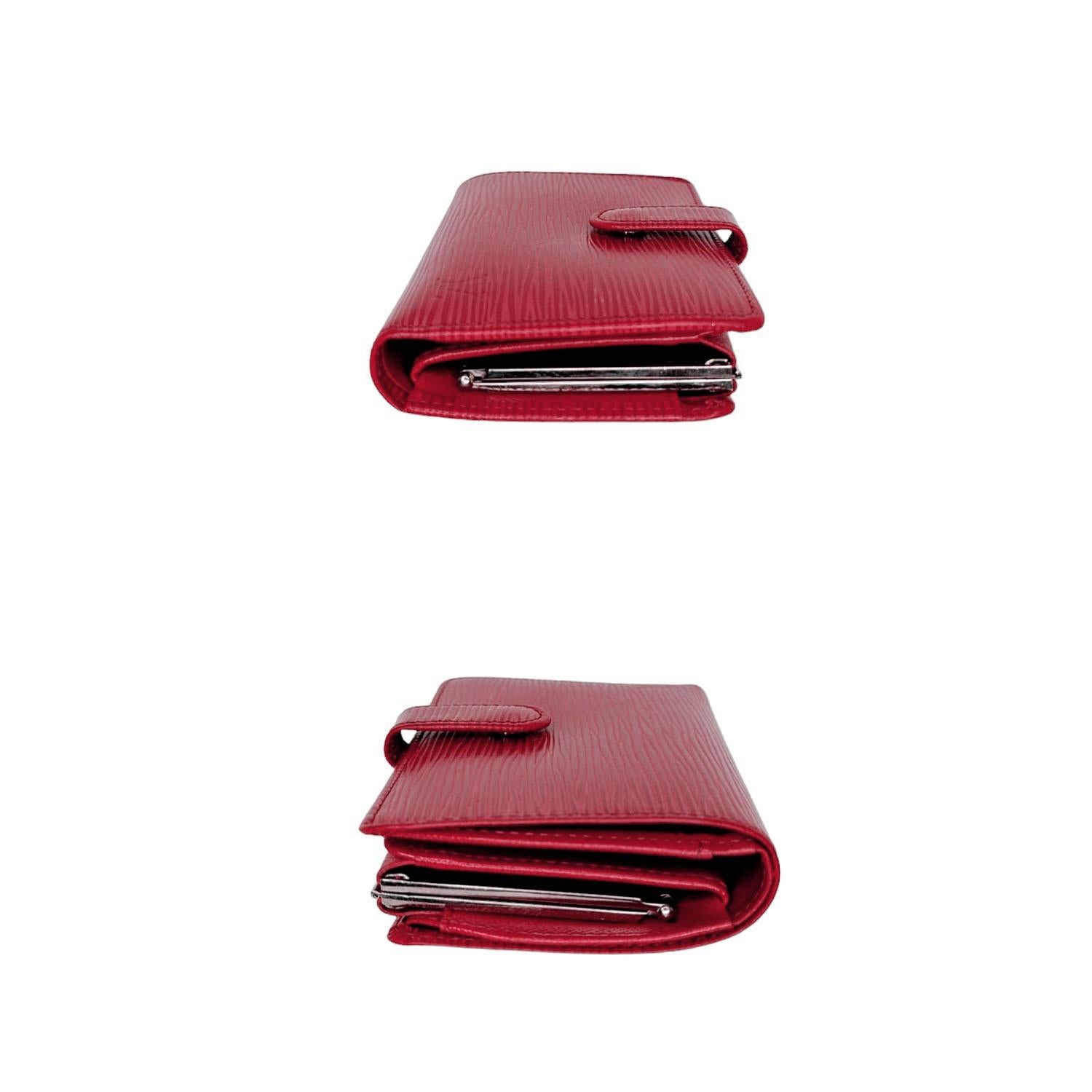 Französische EPI Leder-Brieftasche von Louis Vuitton, EPI, rot (Rot) im Angebot
