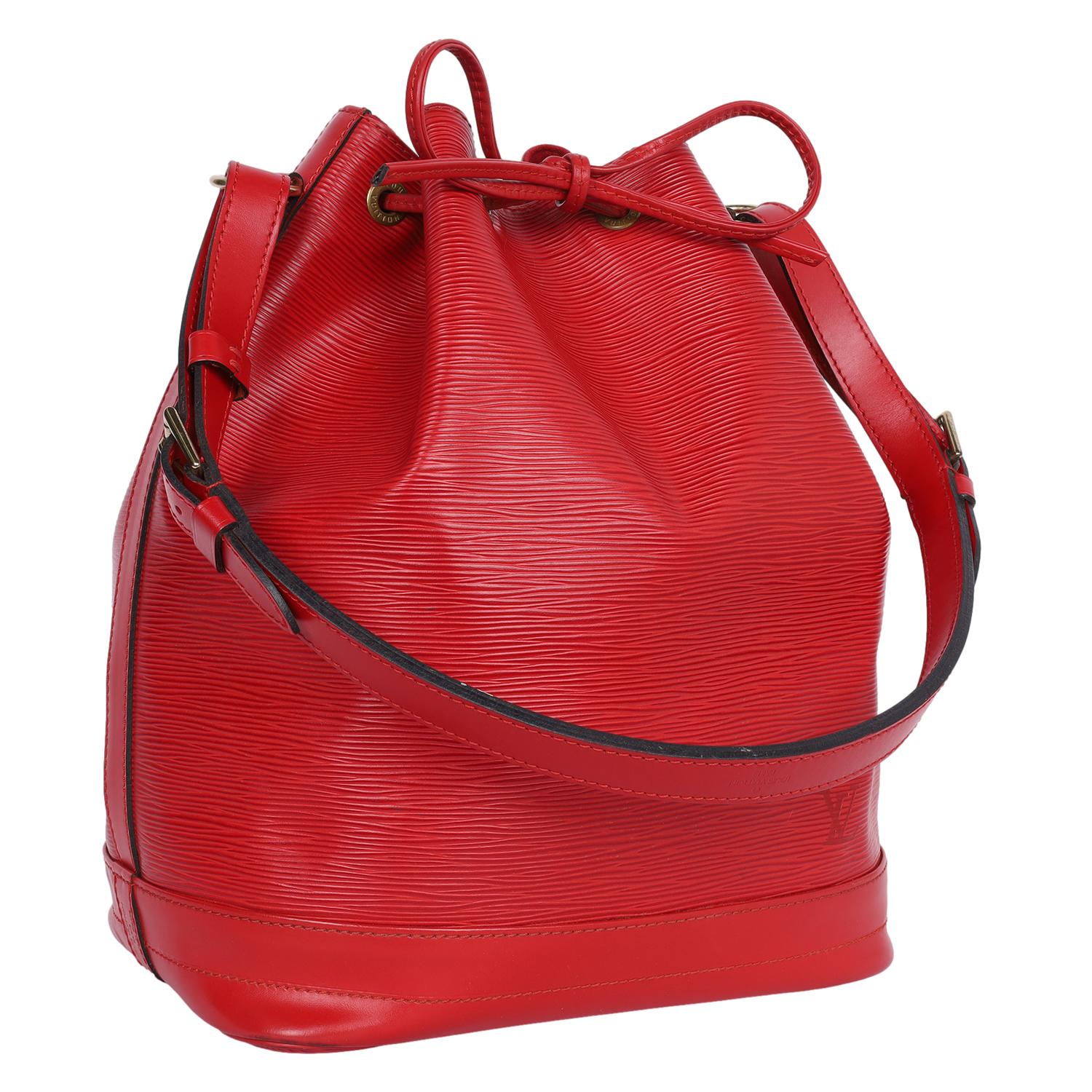 Louis Vuitton Epi Leather Noe GM Shoulder Bag Red For Sale 1