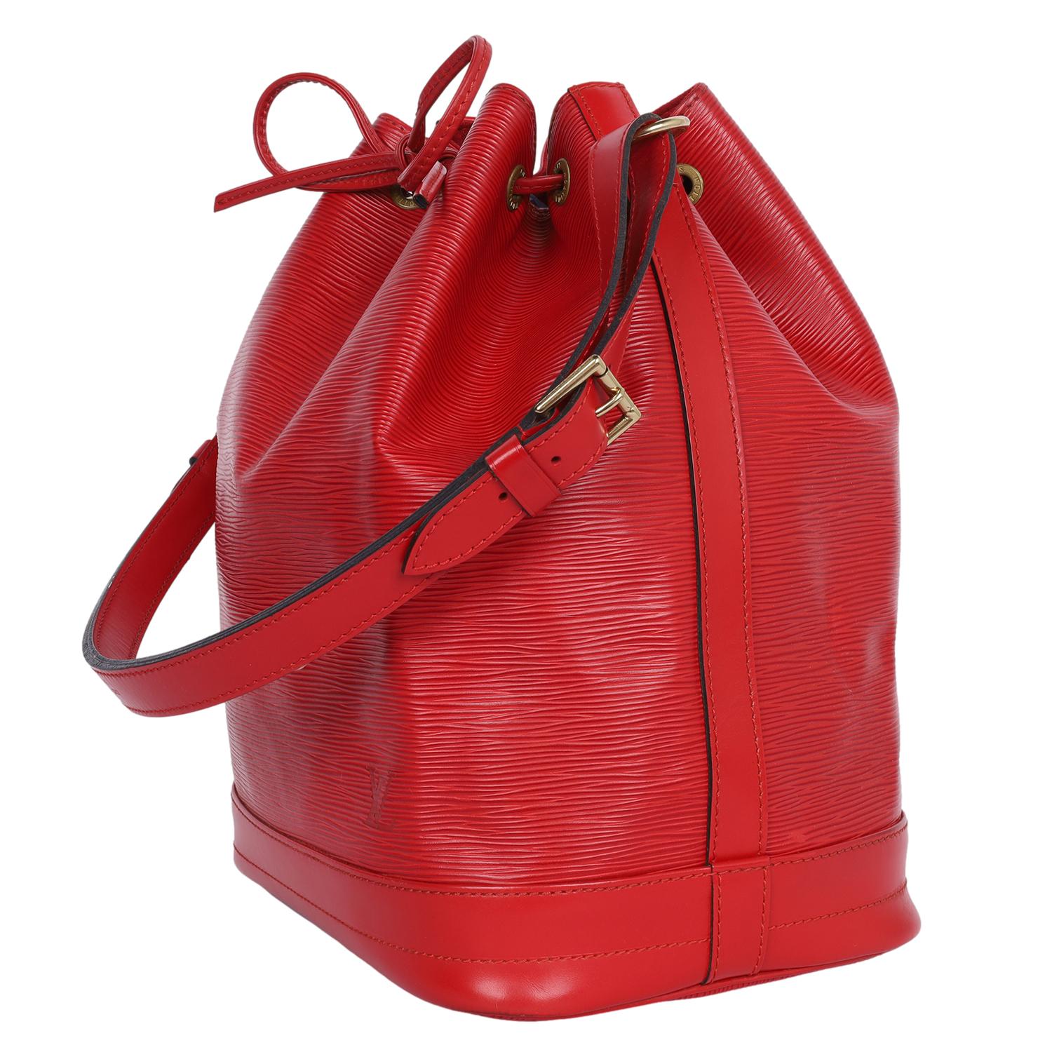 Louis Vuitton Epi Leather Noe GM Shoulder Bag Red For Sale 3