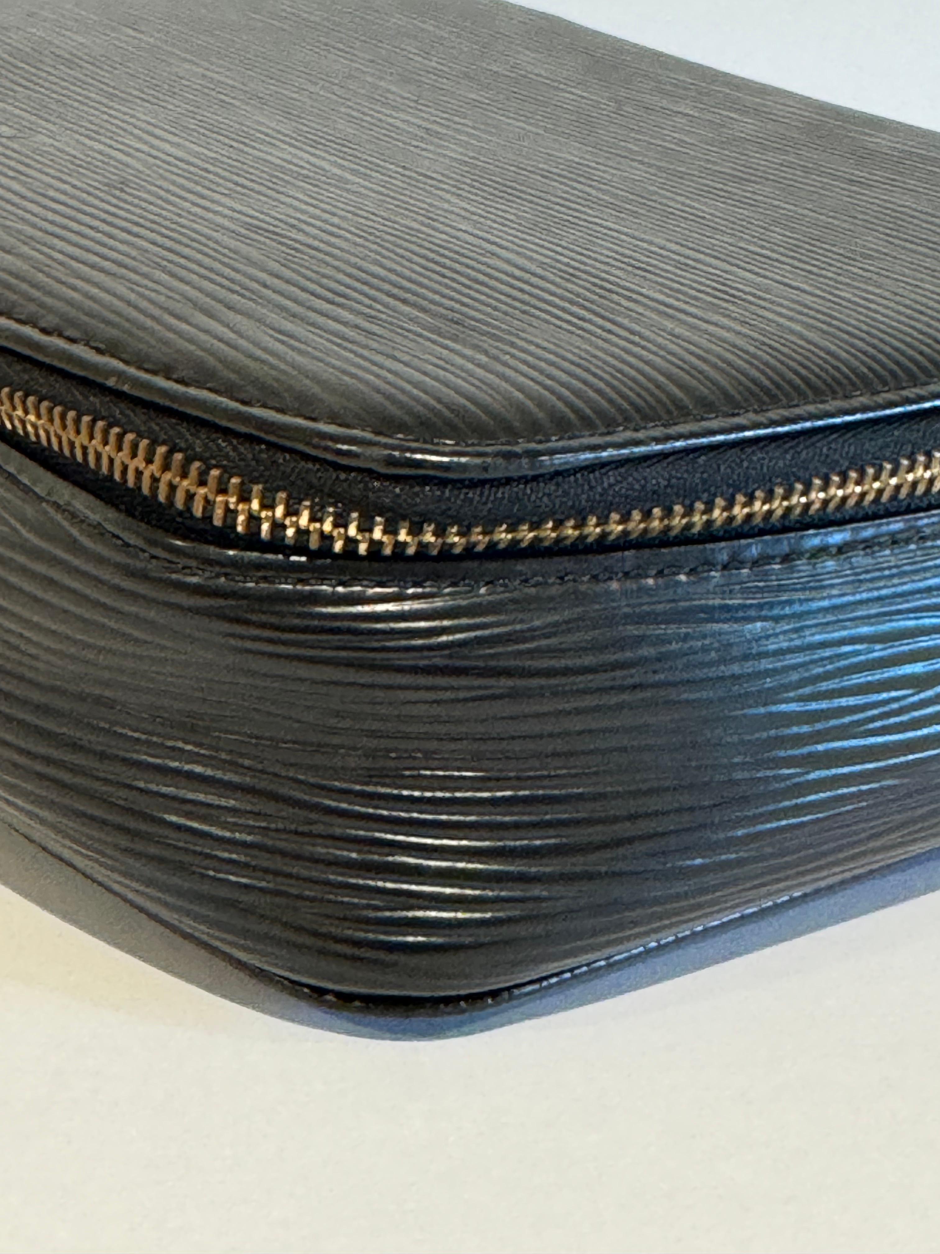 LOUIS VUITTON Epi Leather Noir Monte Carlo M48362 Jewelry Case 1