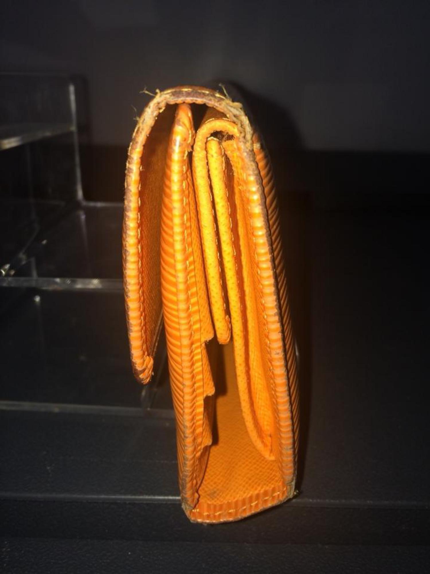 Louis Vuitton Epi Leather Orange Lvtl10 Wallet For Sale 1