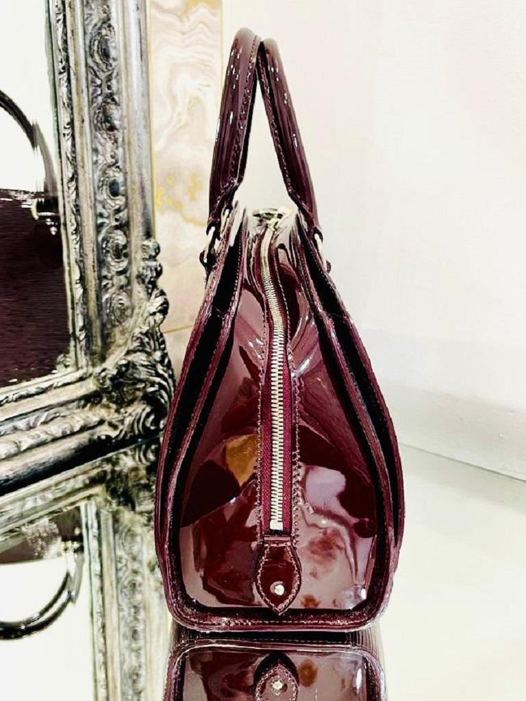 Louis Vuitton Epi Leather Pont-Neuf PM Bag For Sale 3