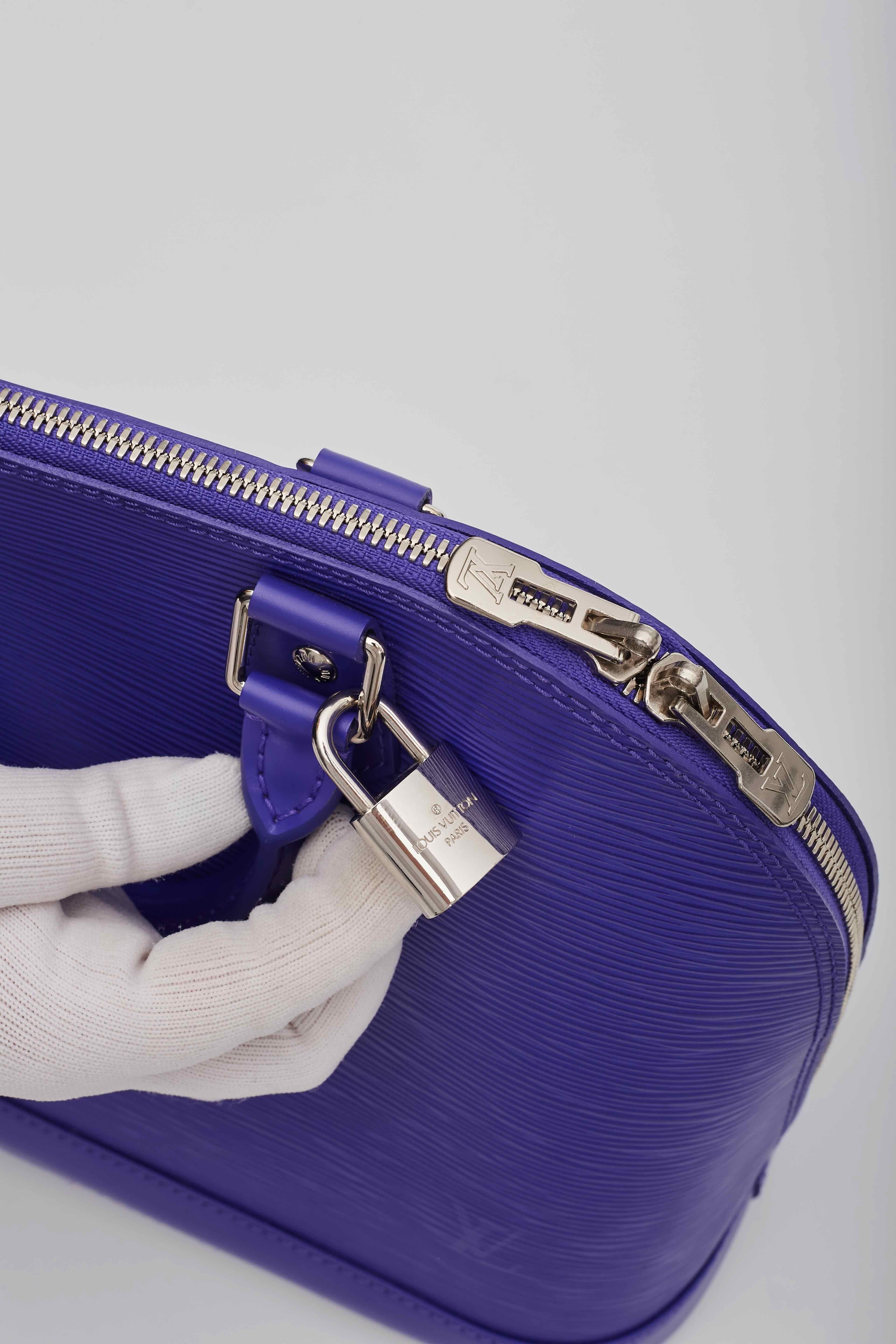 Louis Vuitton Epi Leather Purple Alma PM For Sale 5
